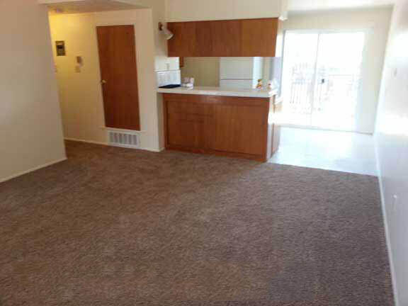 Photo 2 — 2632 Dakota Street NE
