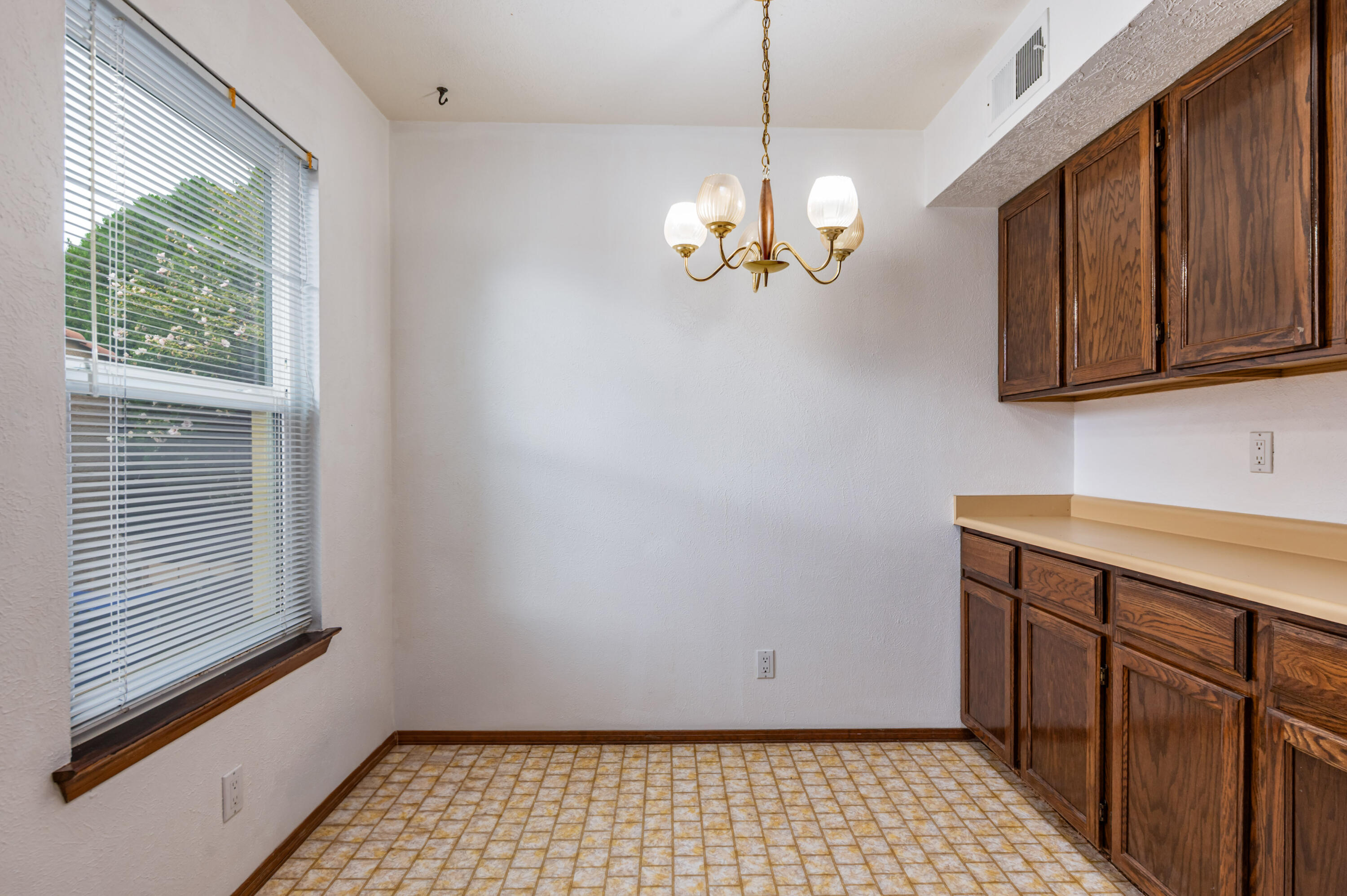 Photo 20 — 13109 Summer Place NE
