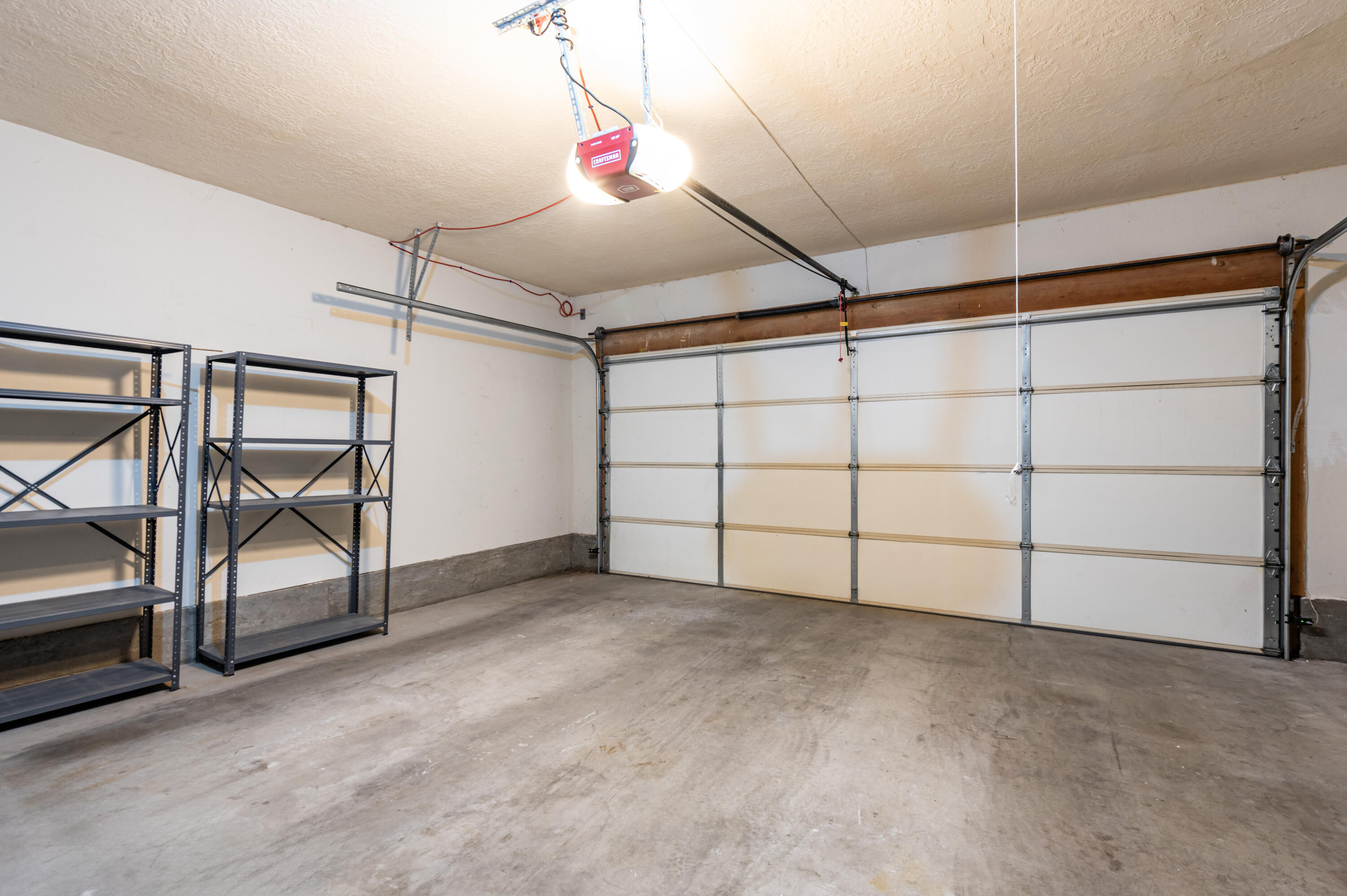 Photo 12 — 13109 Summer Place NE
