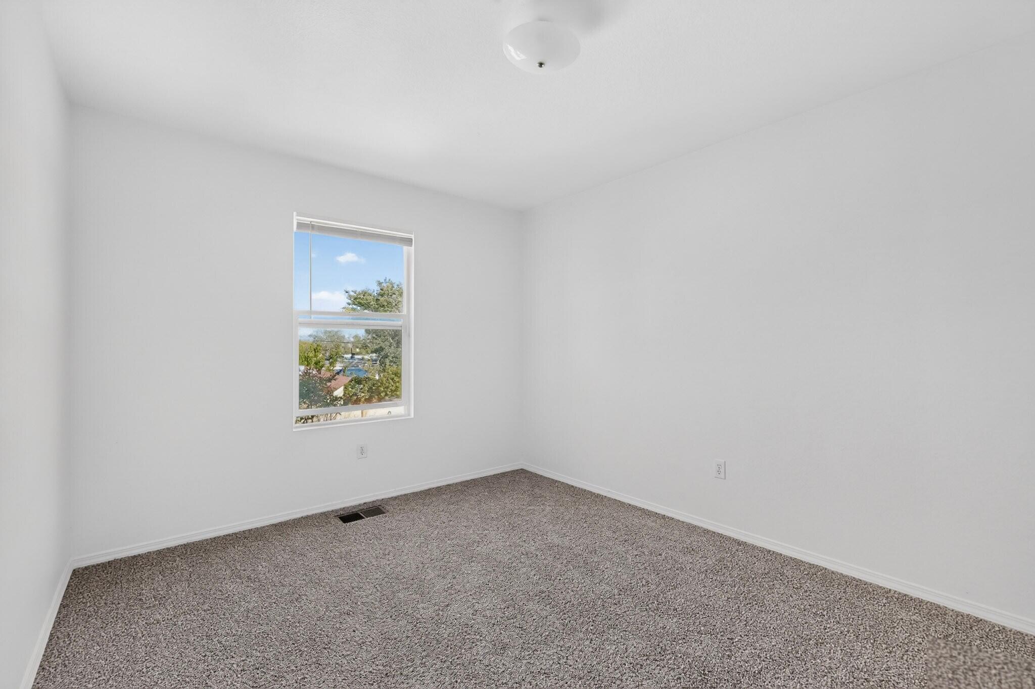 Photo 9 — 6901 Don Xavier Avenue SW