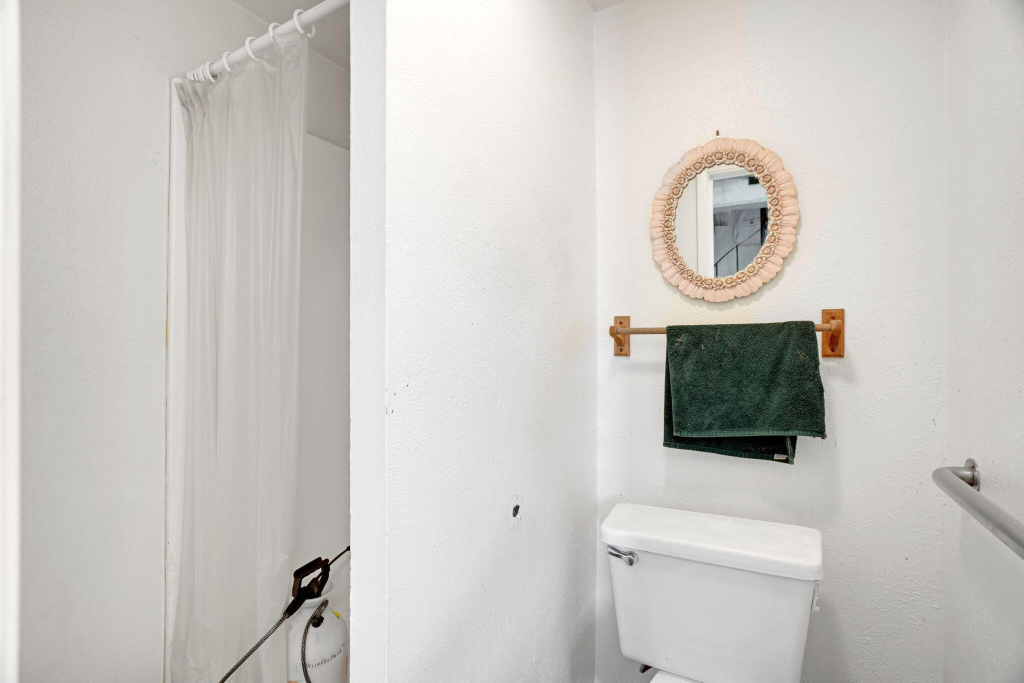 Photo 4 — 427 Adams Street SE
