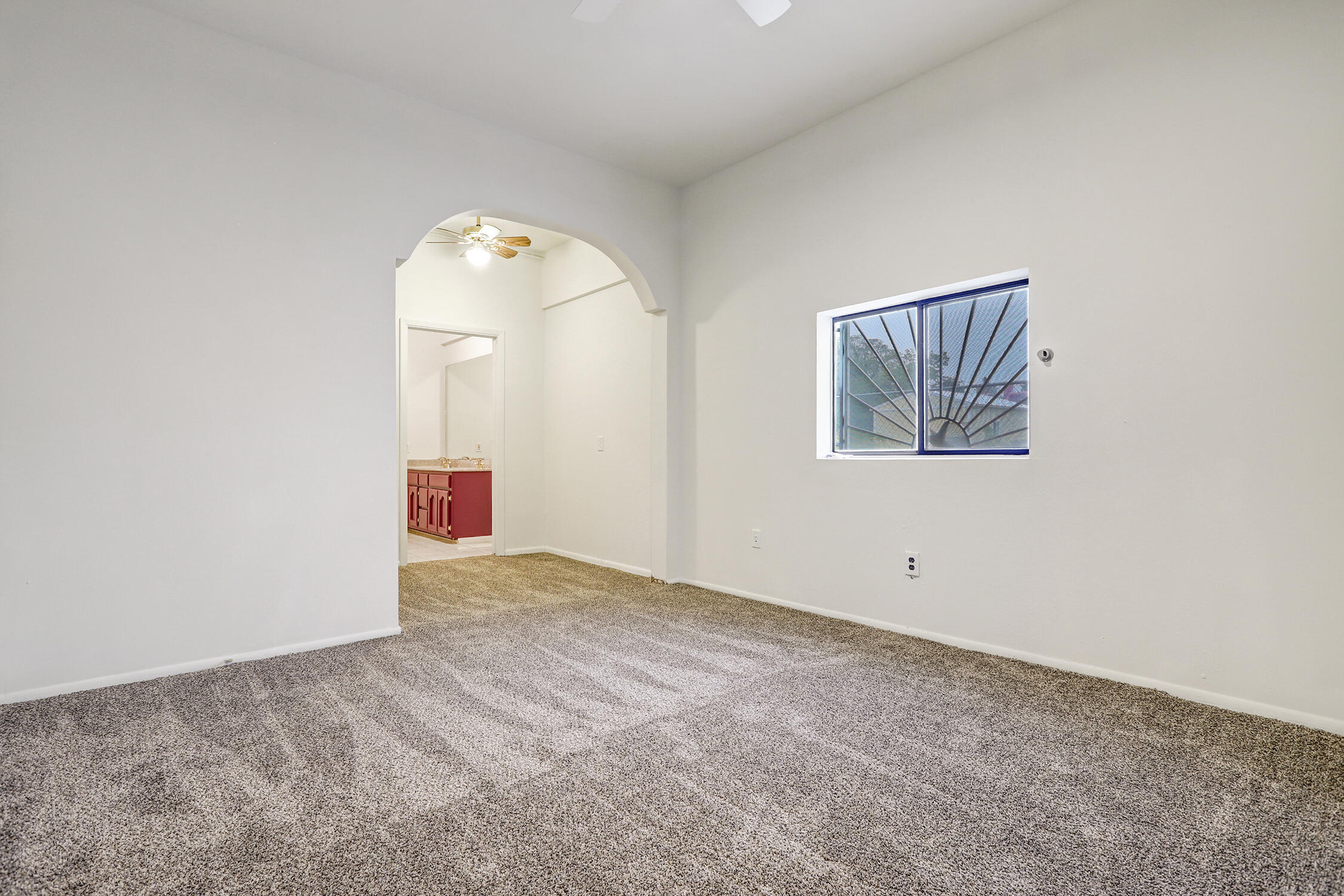 Photo 11 — 1114 10th Street NW