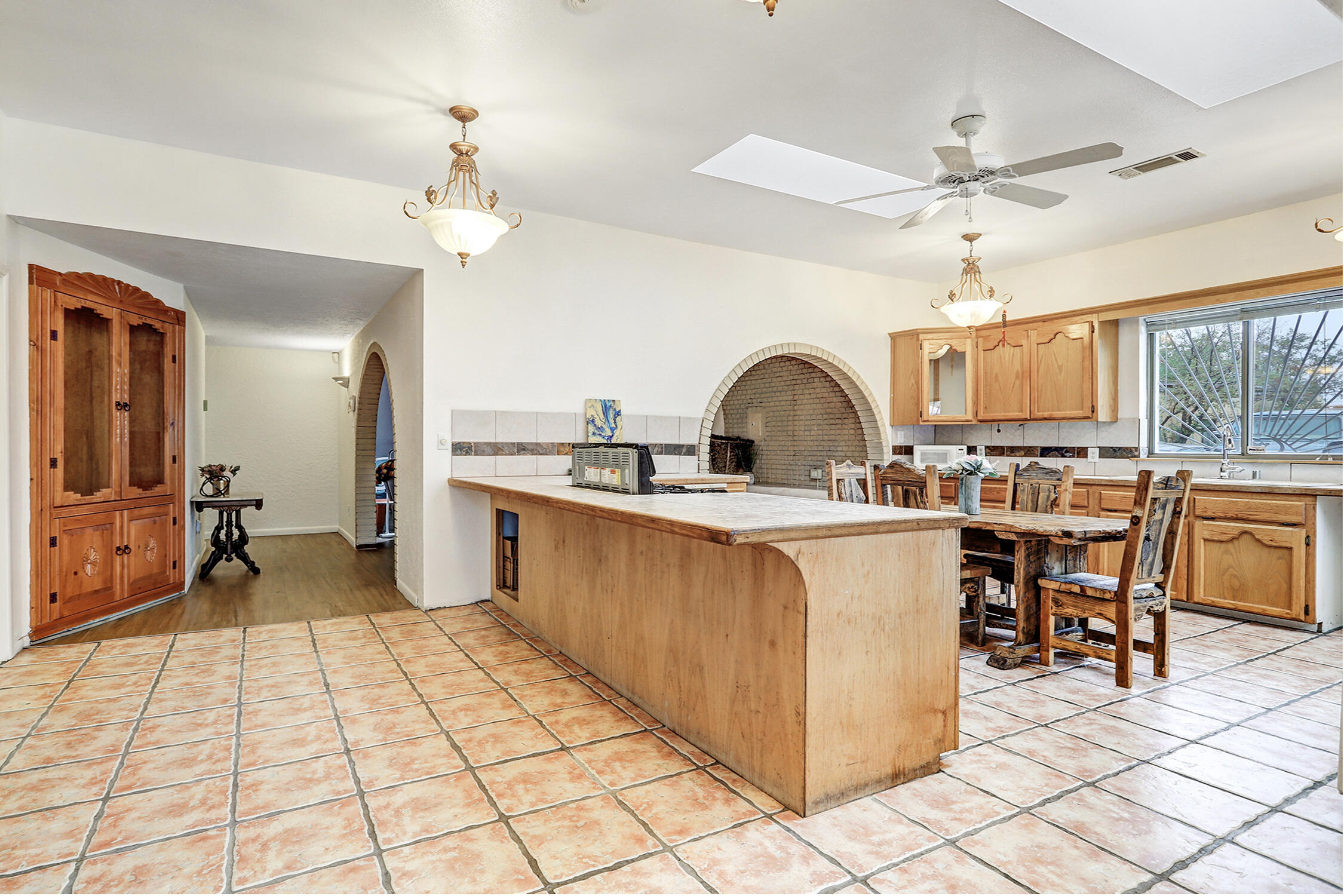 Photo 3 — 1114 10th Street NW