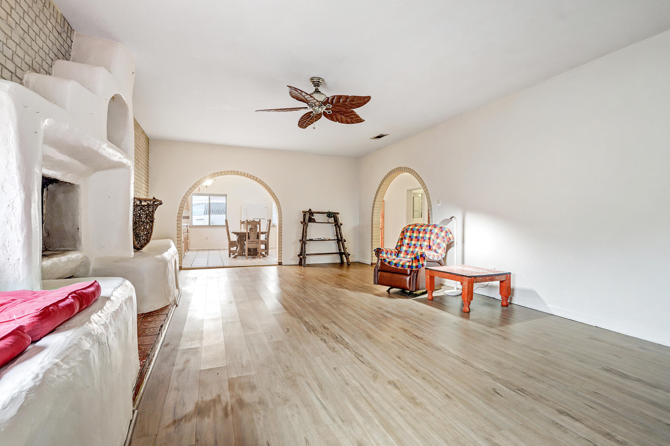 Photo 9 — 1114 10th Street NW