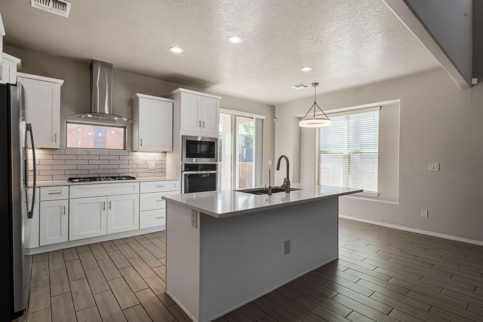Photo 18 — 8722 Sevano Circle NE