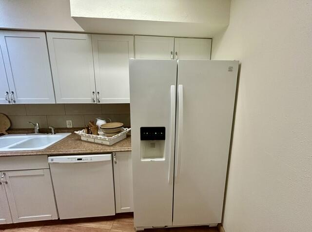 Photo 8 — 3800 Denise Court NE