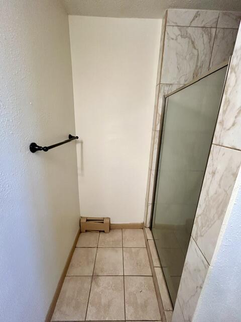 Photo 13 — 3800 Denise Court NE