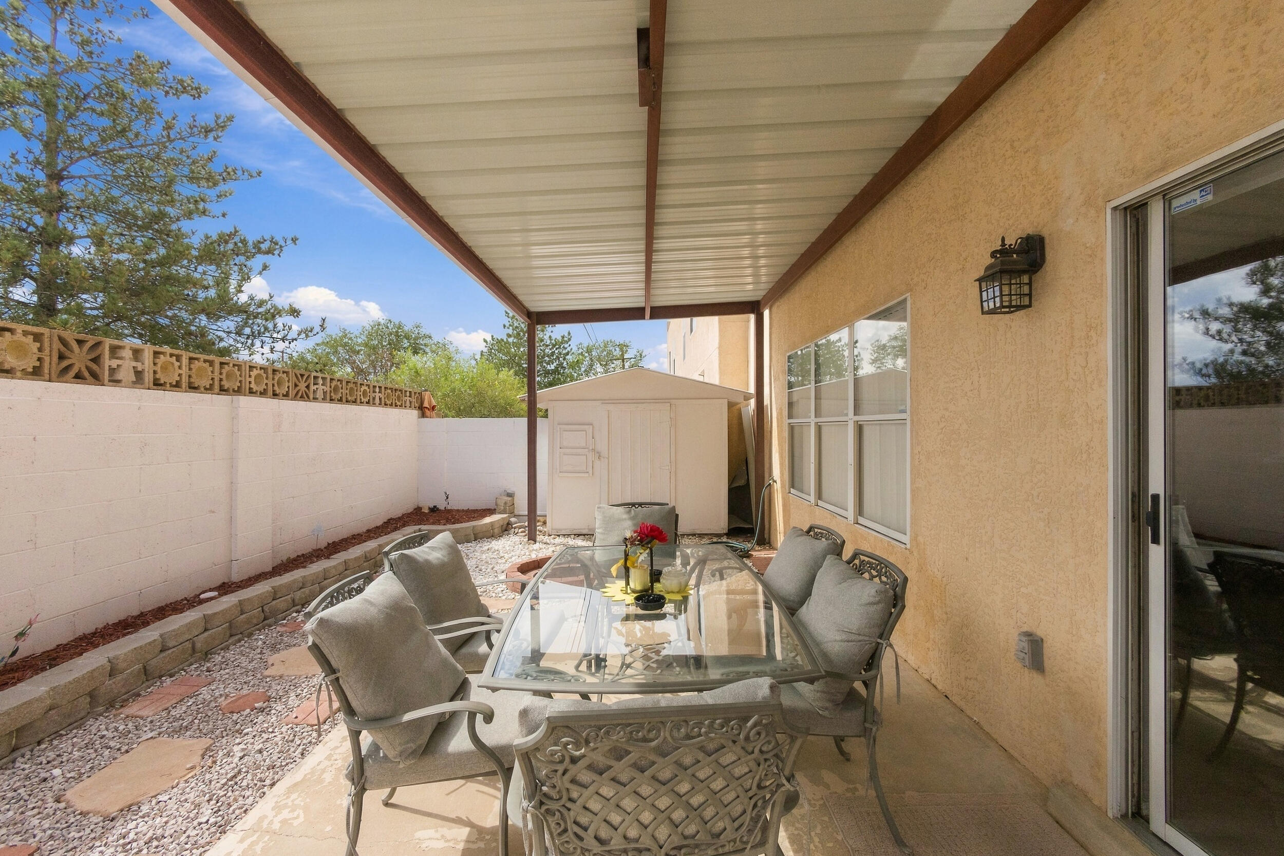 Photo 2 — 11256 Campo Del Sol Avenue NE