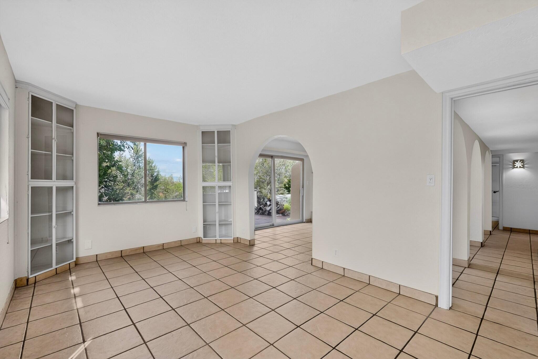 Photo 3 — 6550 Sahchu Street