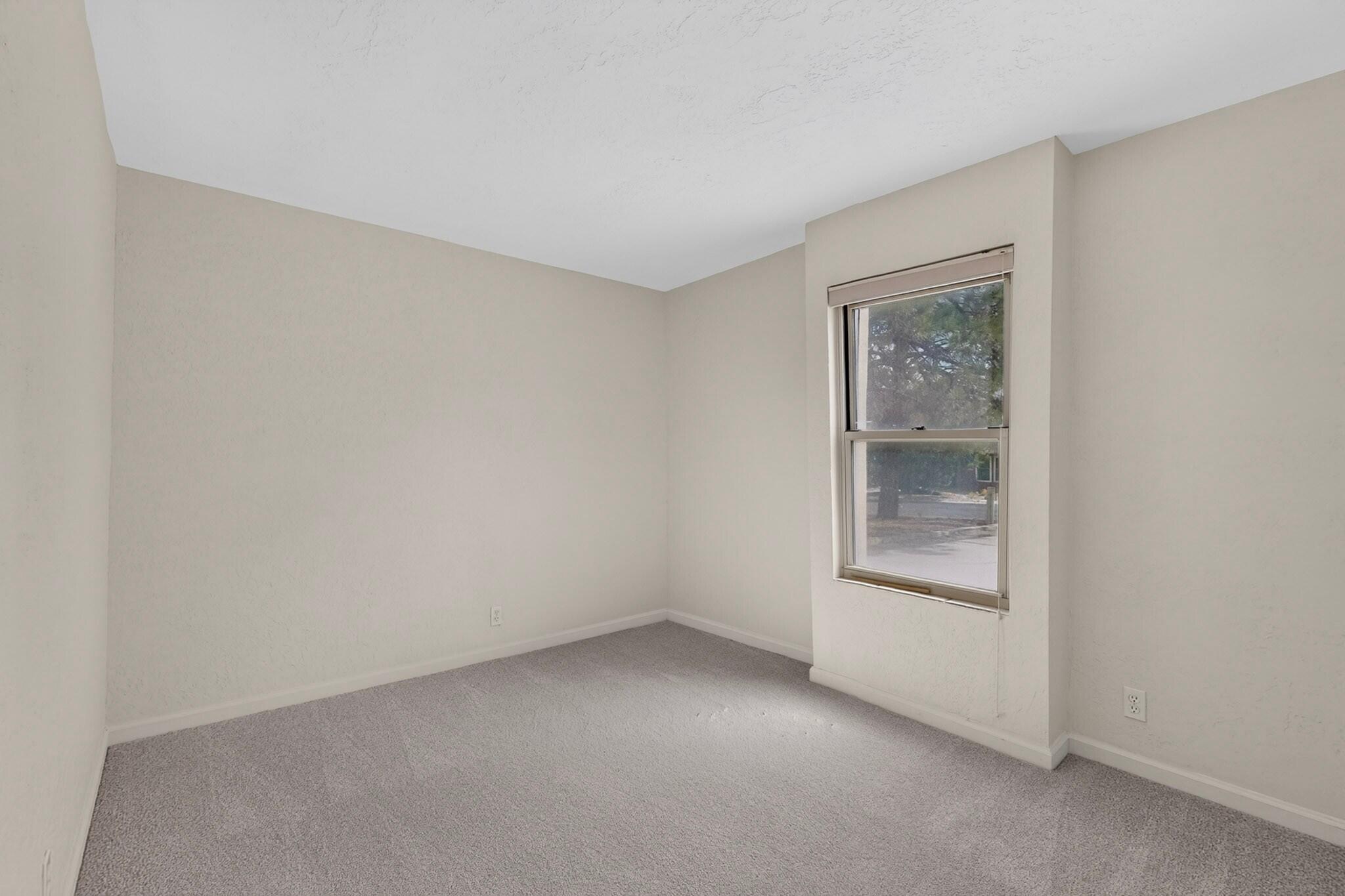 Photo 19 — 6550 Sahchu Street