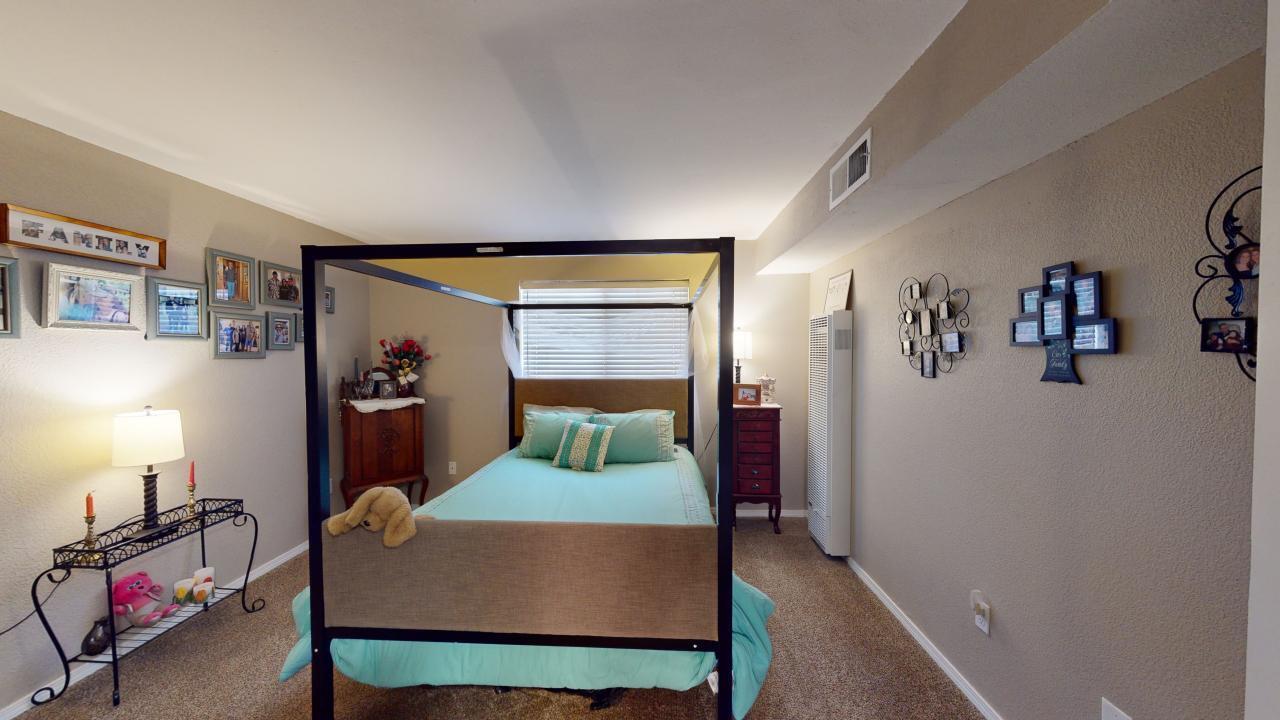 Photo 19 — 2100 Stardust Court