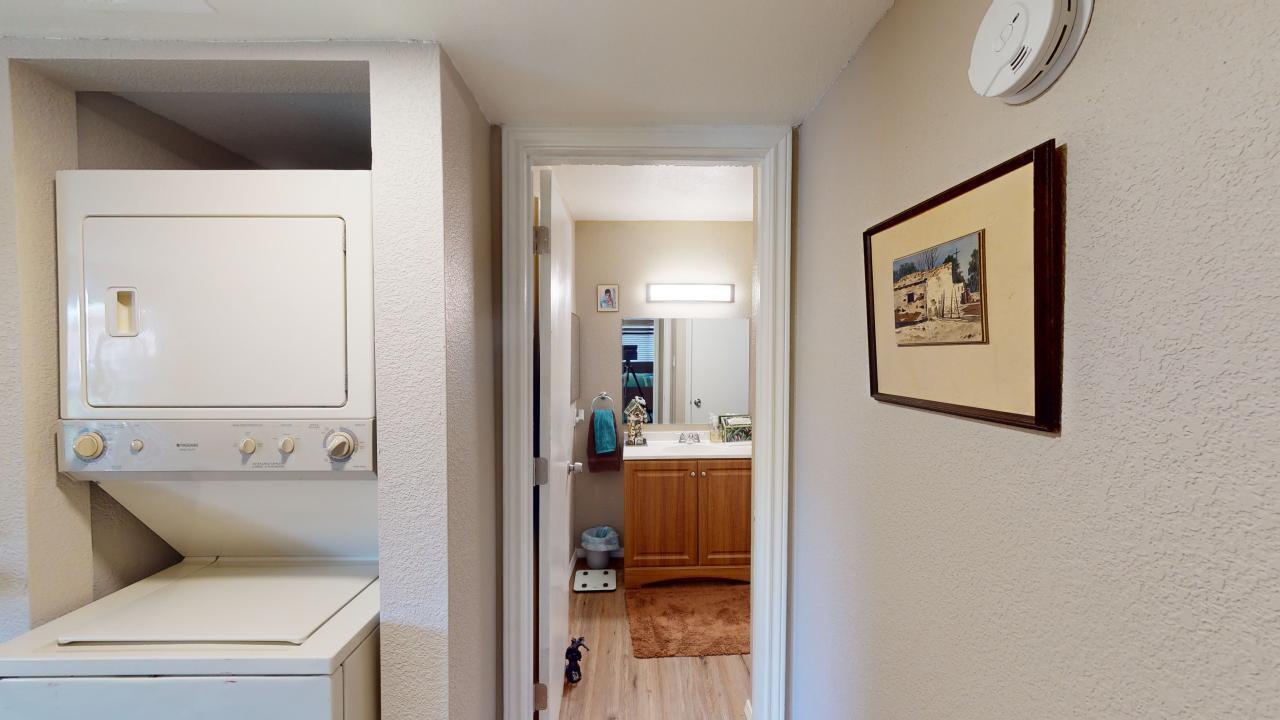 Photo 3 — 2100 Stardust Court