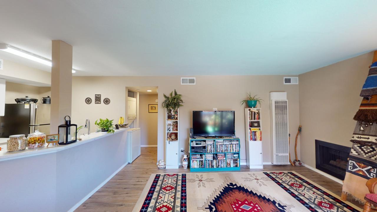 Photo 6 — 2100 Stardust Court