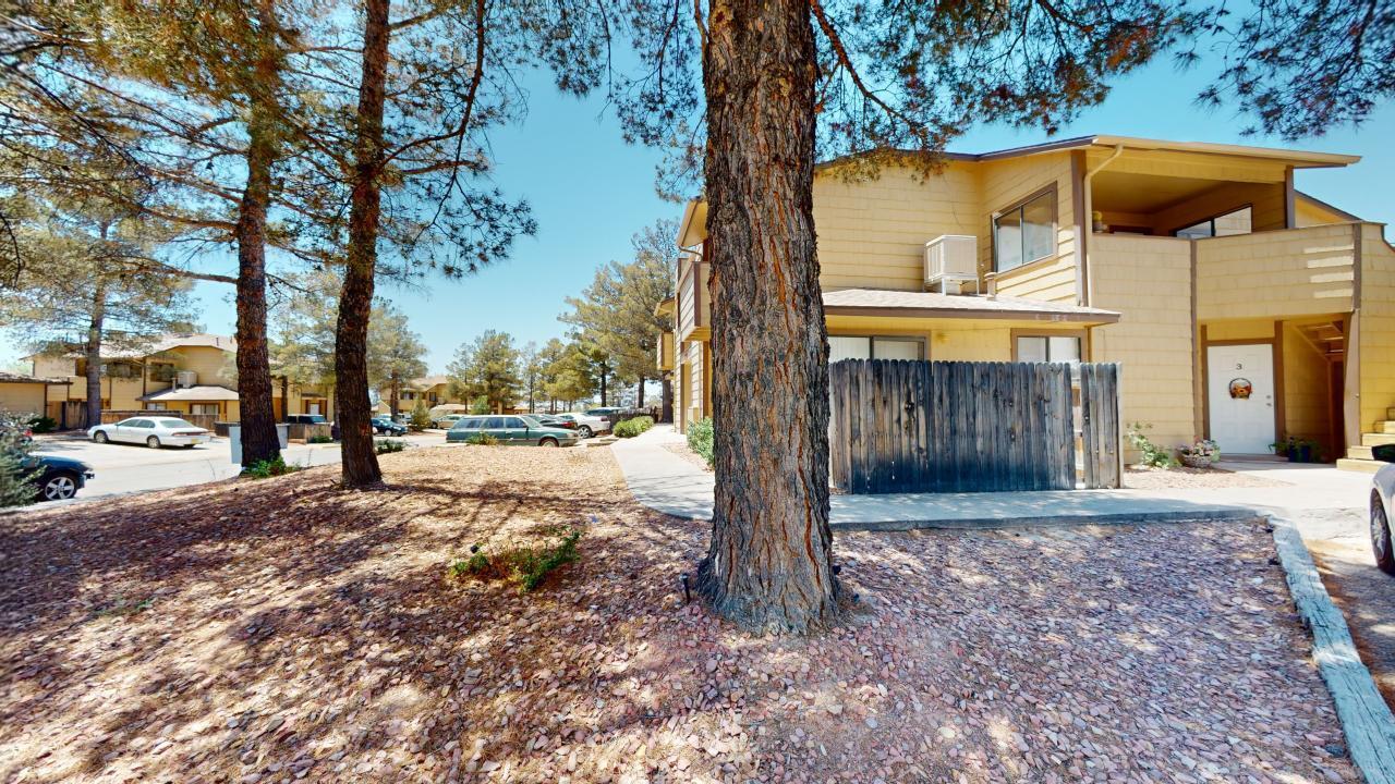 Photo 7 — 2100 Stardust Court