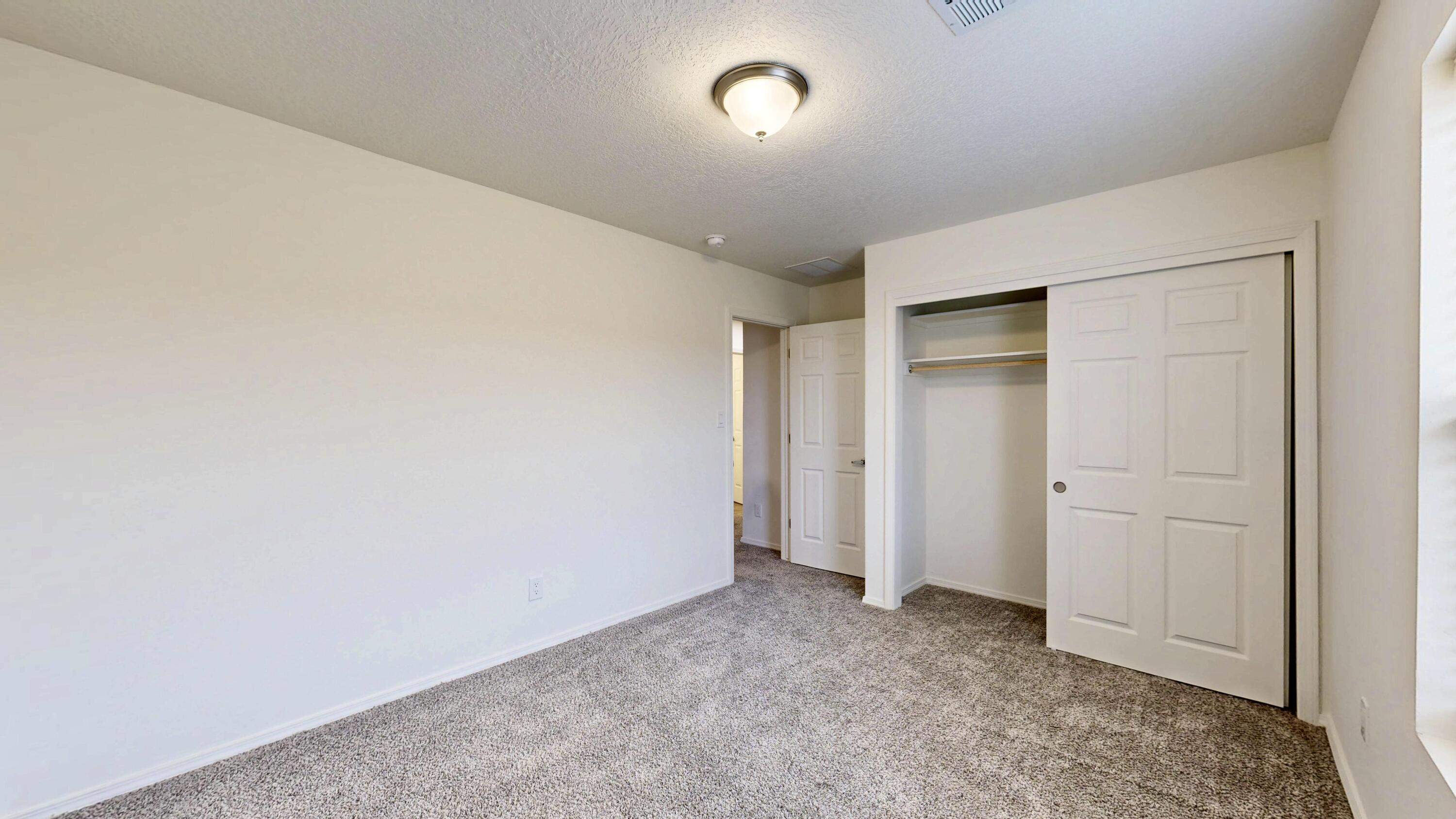 Photo 6 — 267 San Clemente Avenue NW