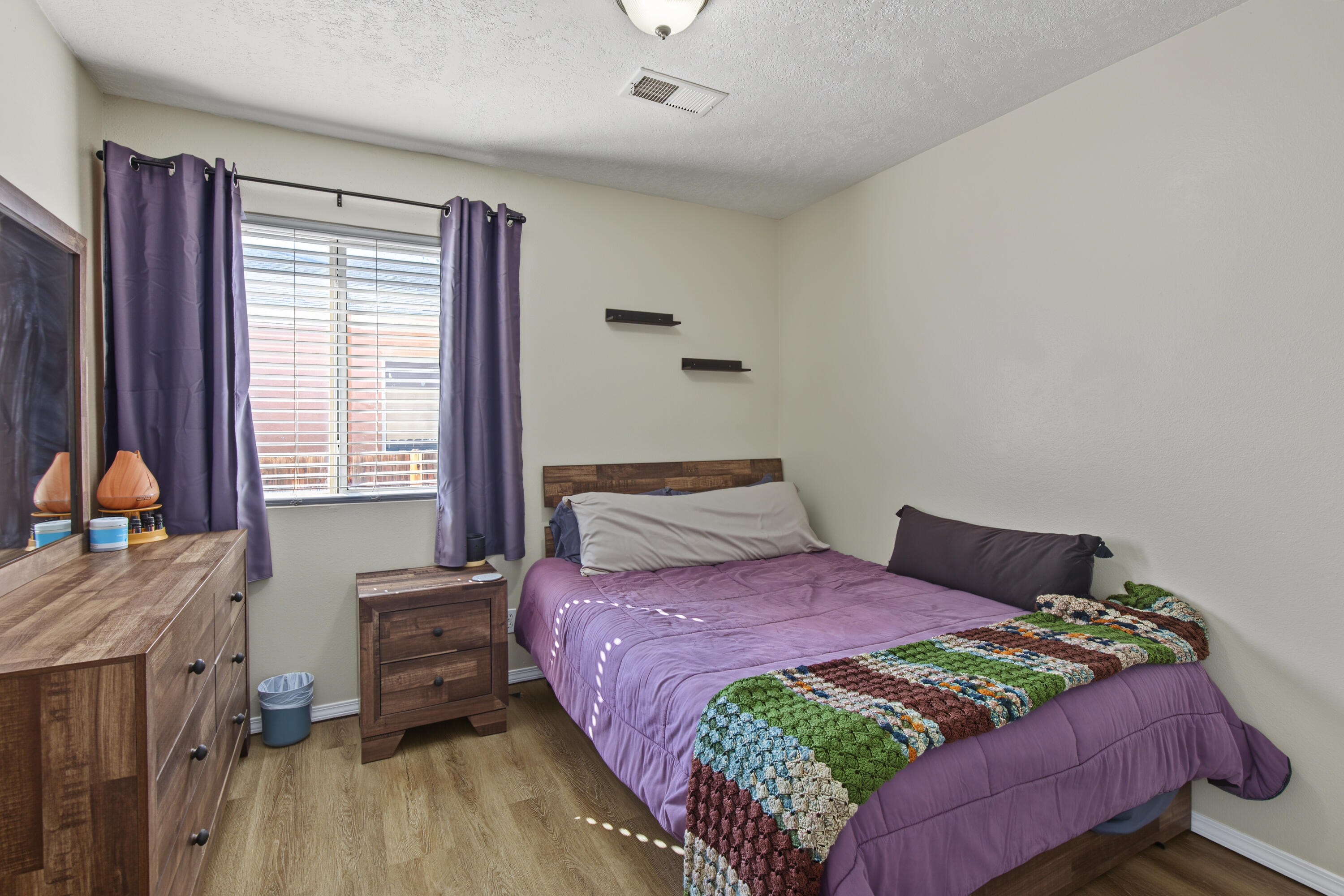 Photo 12 — 908 Somerset Meadows Drive NE