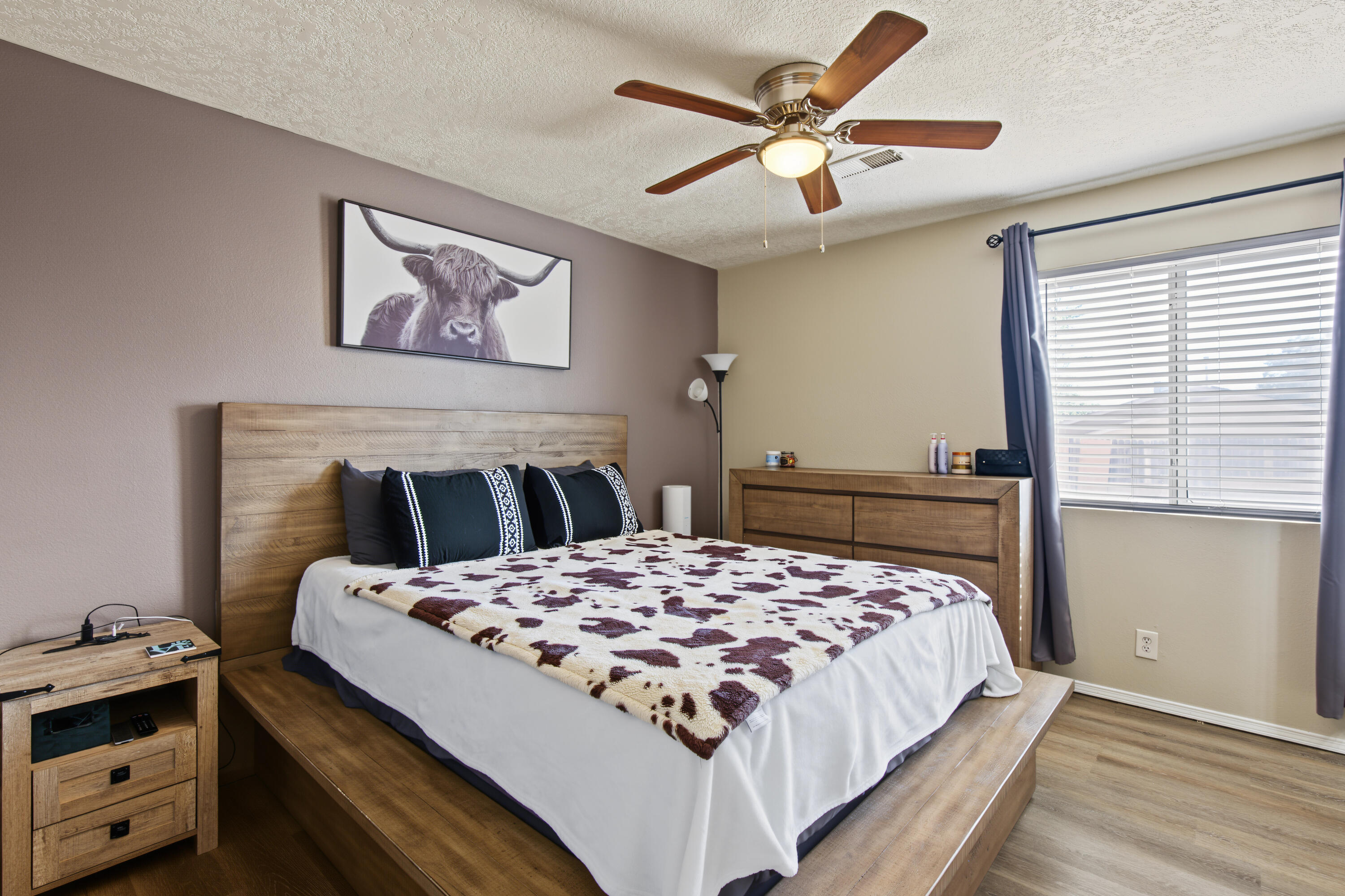 Photo 14 — 908 Somerset Meadows Drive NE