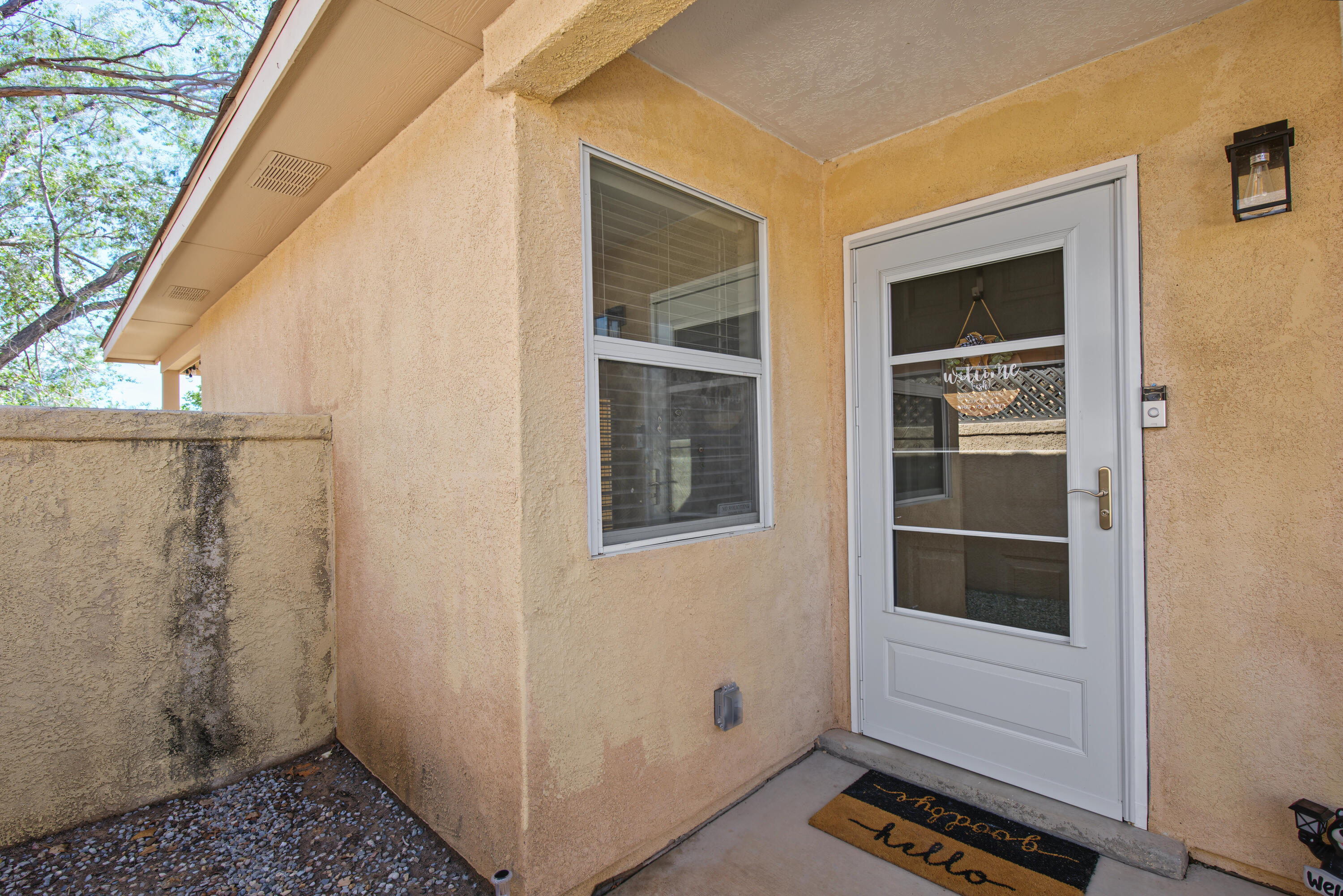 Photo 3 — 908 Somerset Meadows Drive NE