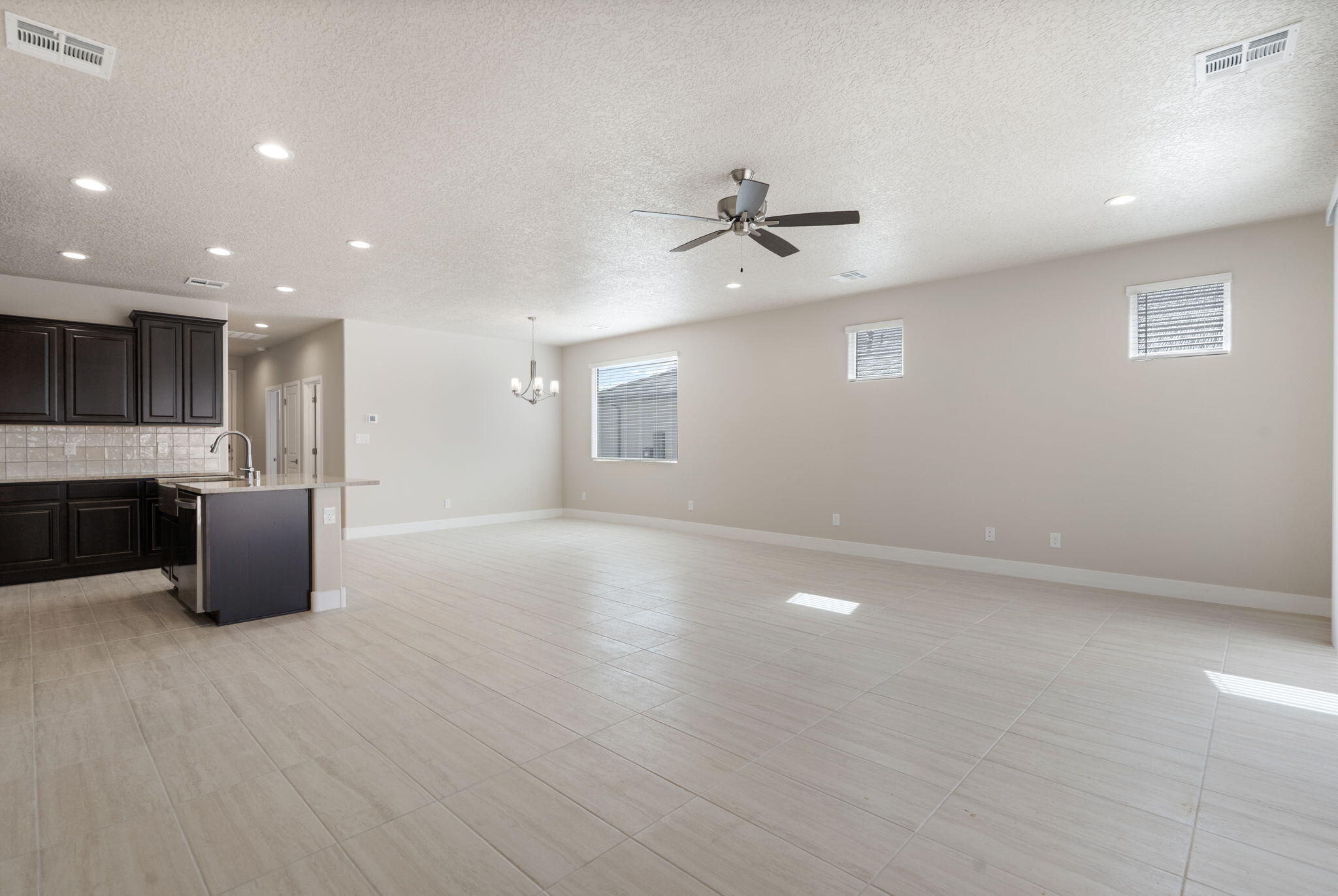 Photo 2 — 6945 Ava Road