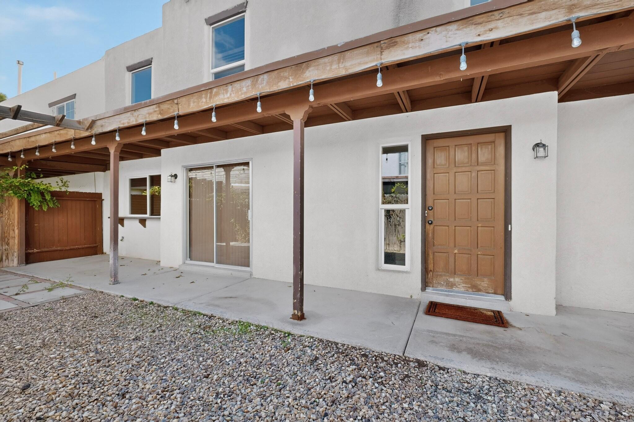 Photo 8 — 37 Calle Arroyo Seco NW