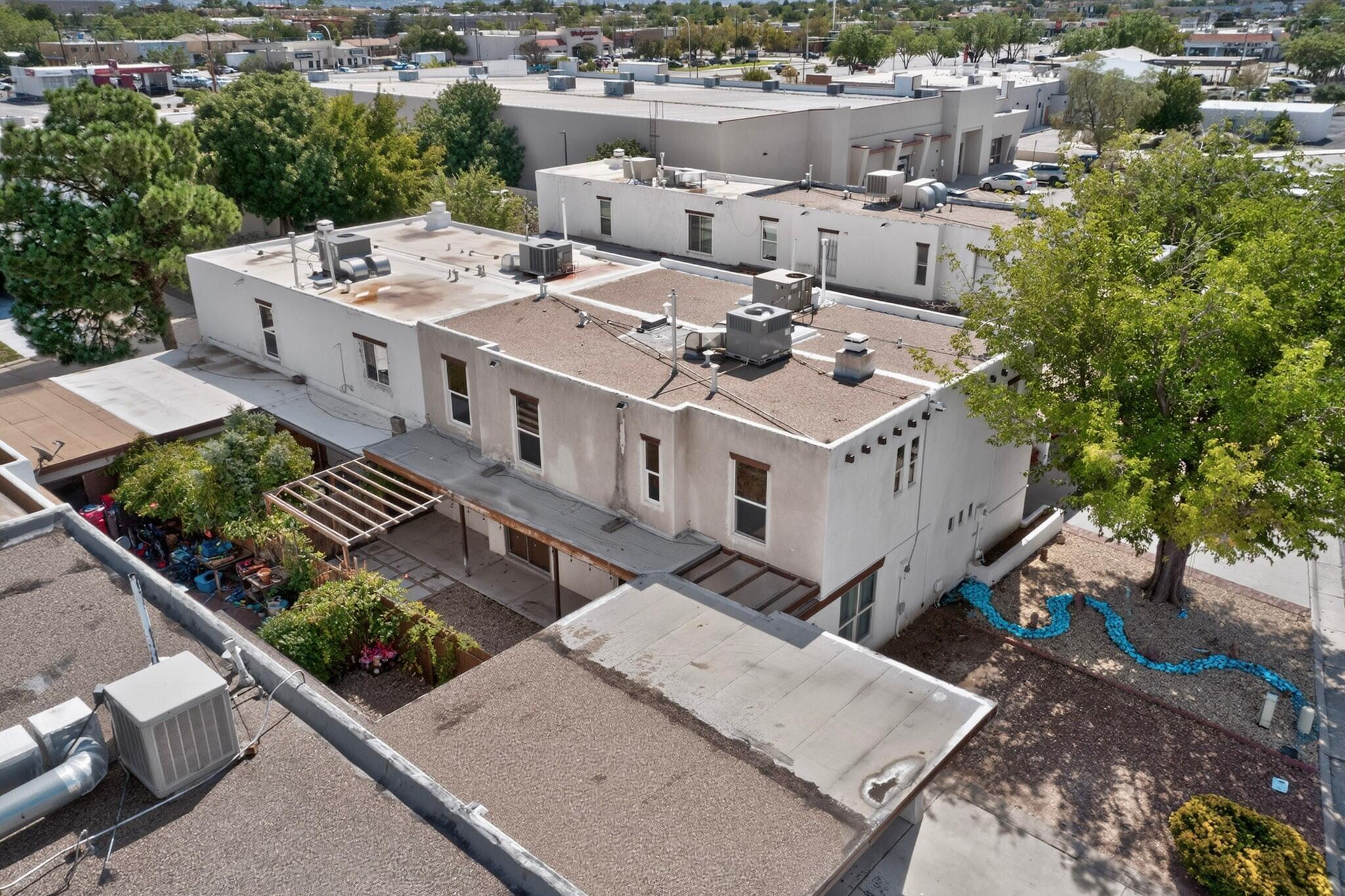 Photo 13 — 37 Calle Arroyo Seco NW