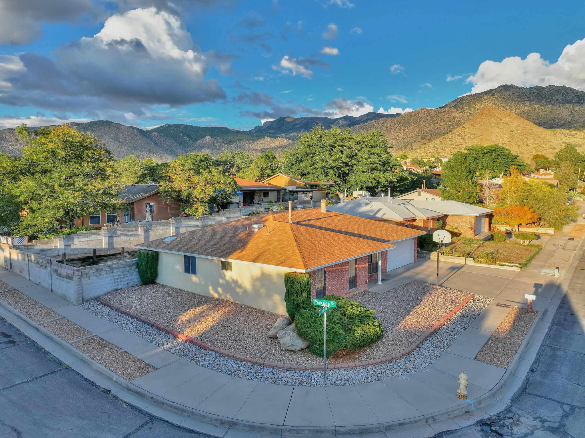 Photo 18 — 14307 Camino Del Rey NE