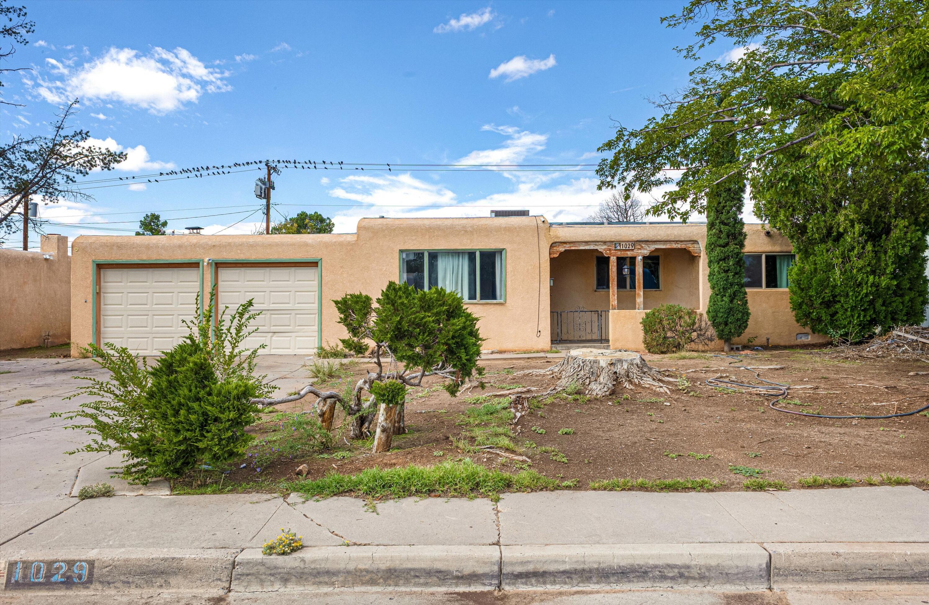 1029 California Street SE, Albuquerque, NM 87108