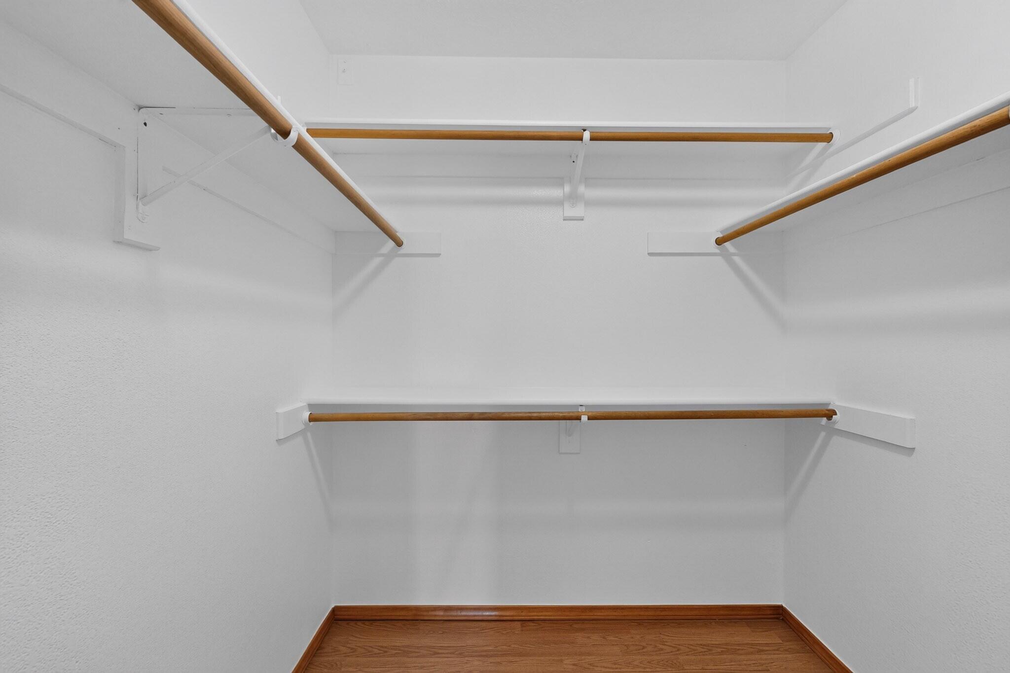 Photo 3 — 4 Oak Place