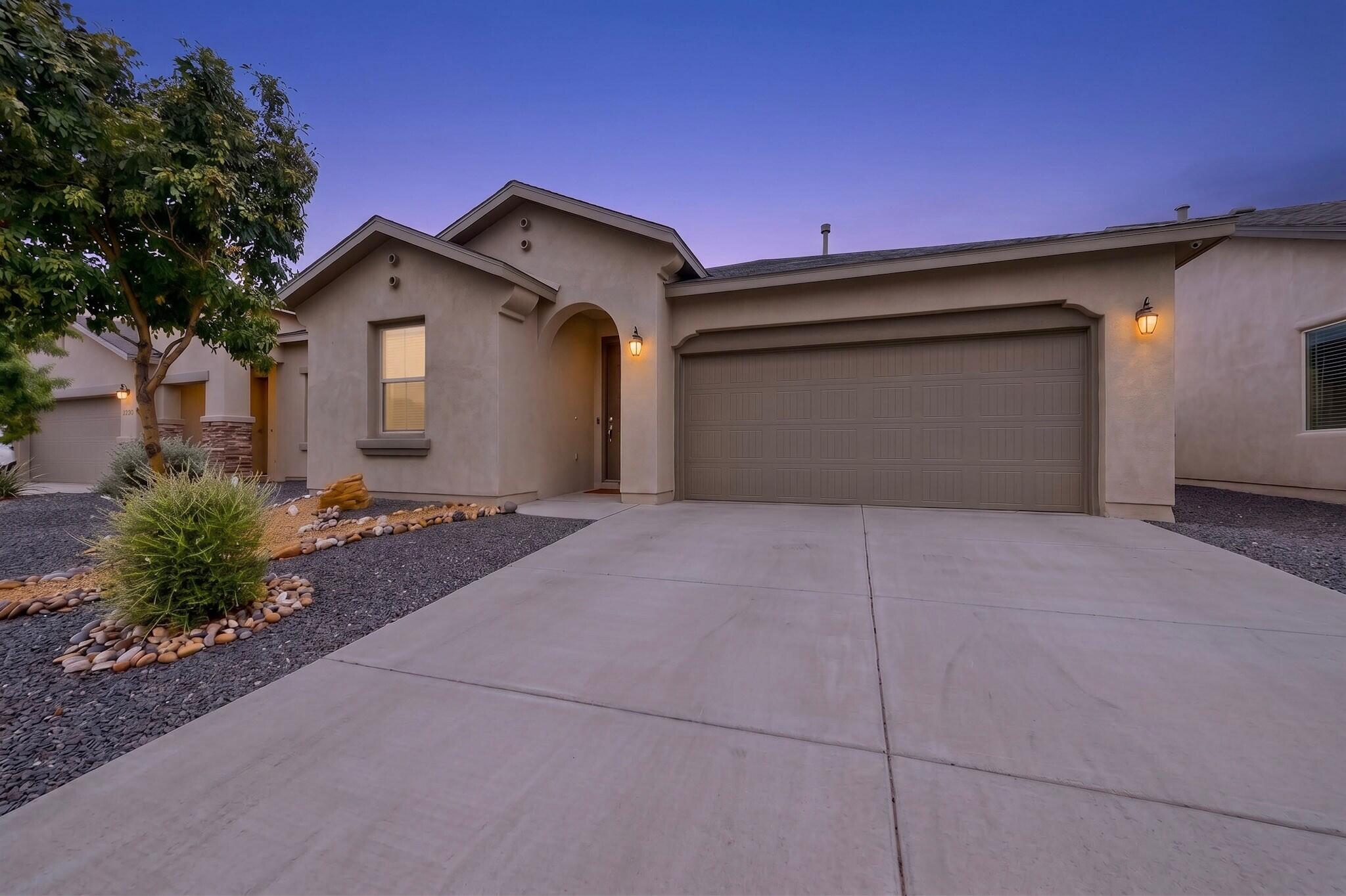 Photo 12 — 4340 Golden Eagle Loop NE