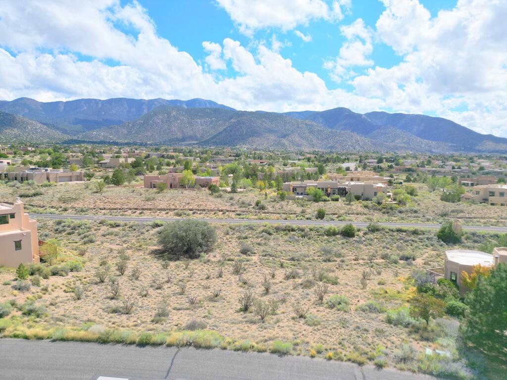 1562 Eagle Ridge Court NE, Albuquerque, NM 87122