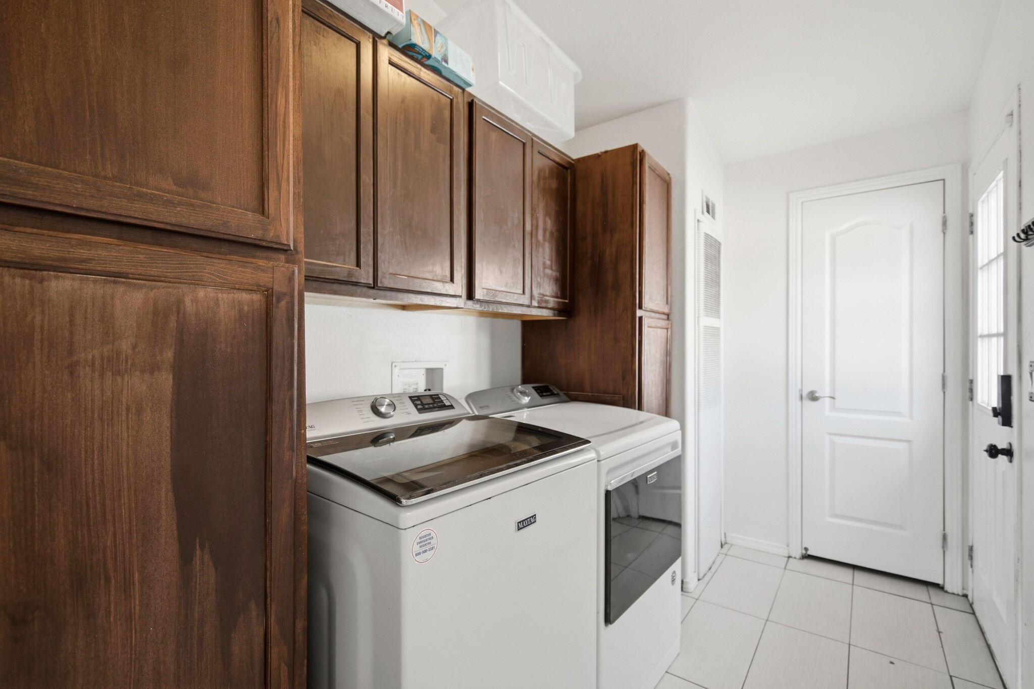 Photo 8 — 113 Hacienda Road NW