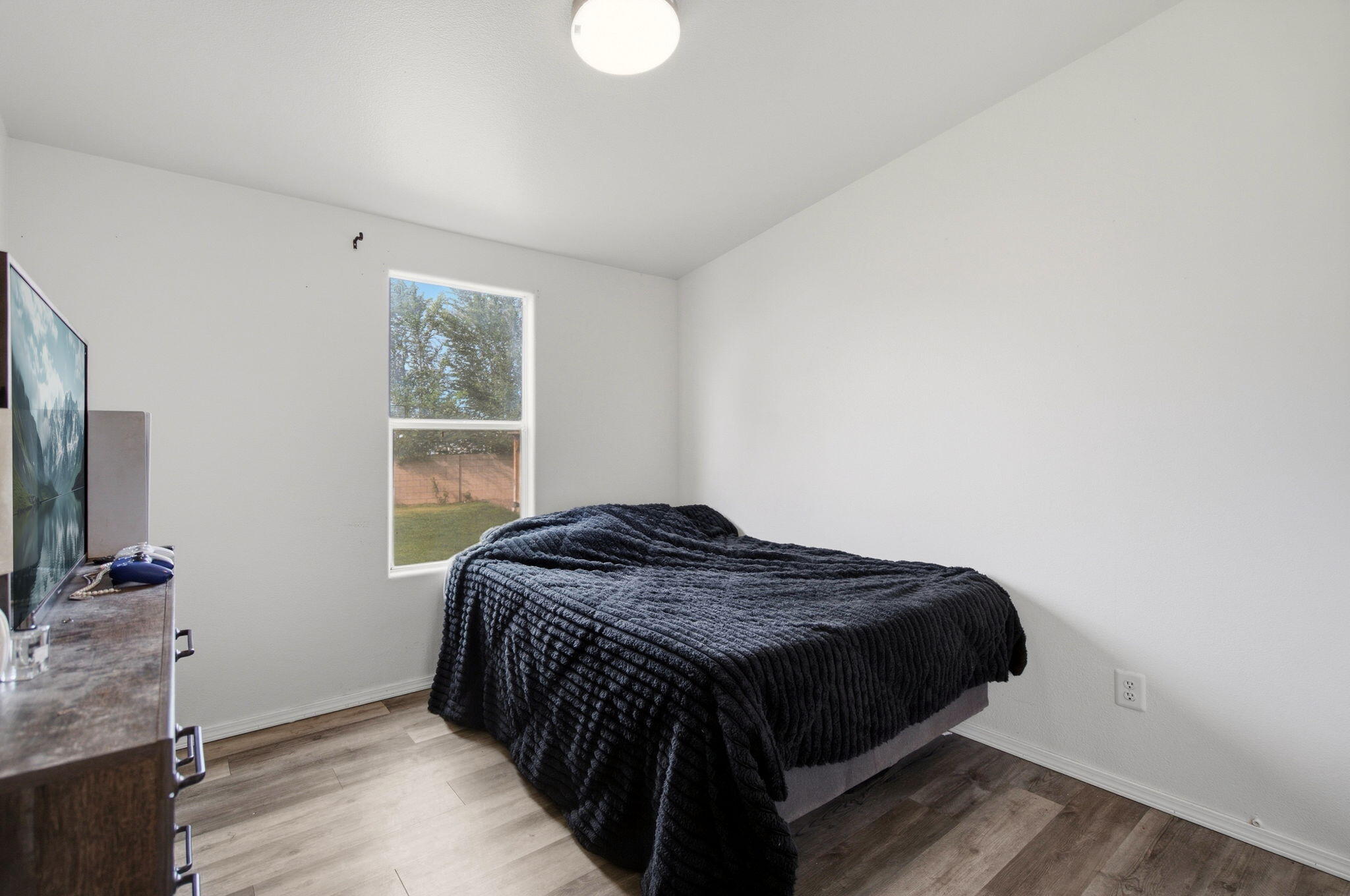 Photo 6 — 113 Hacienda Road NW