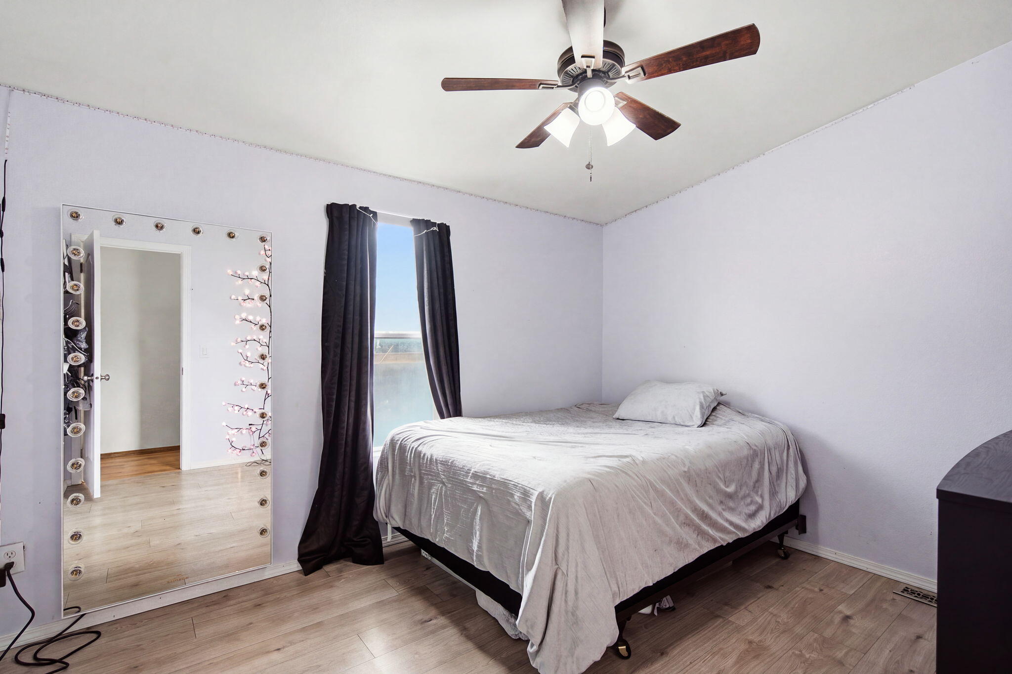 Photo 5 — 113 Hacienda Road NW