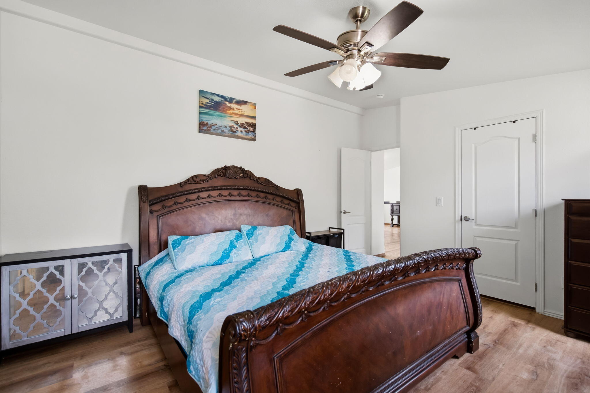 Photo 4 — 113 Hacienda Road NW