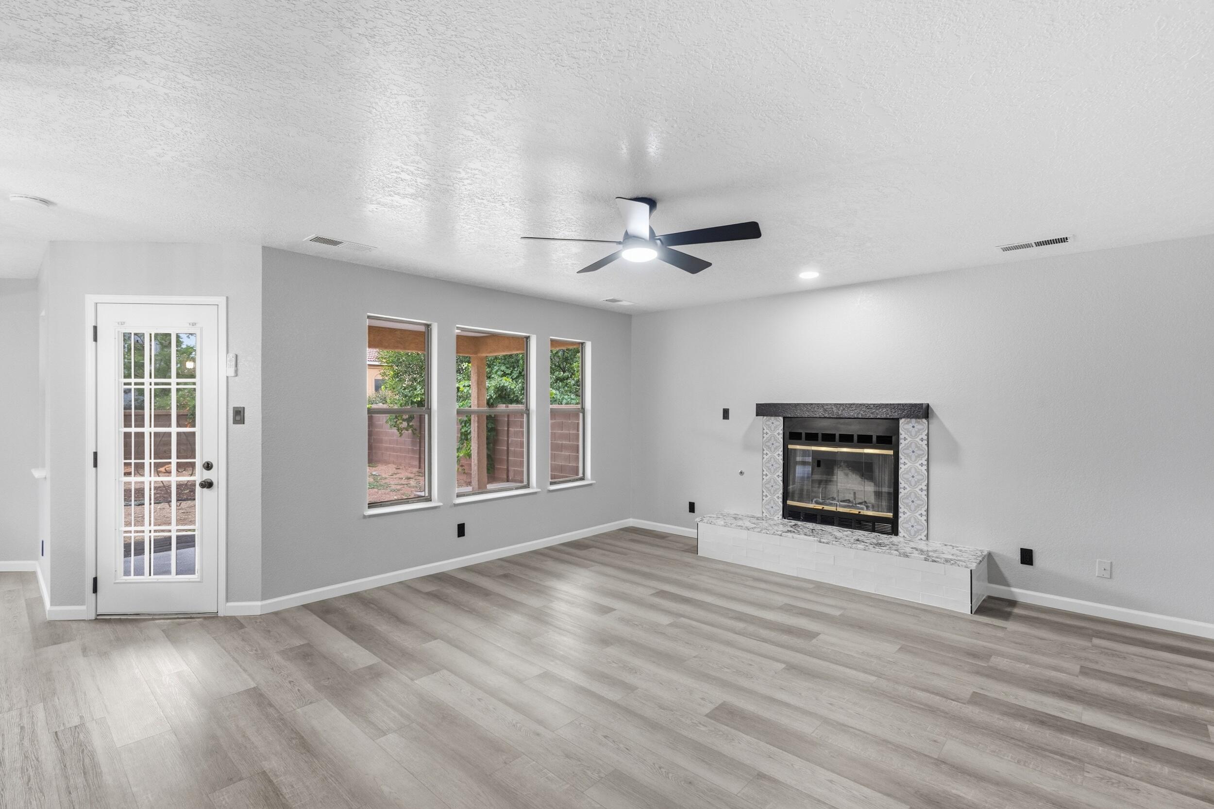 Photo 19 — 7628 Oakland Avenue NE