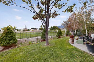 Photo 11 — 11101 Costa Del Sol NE