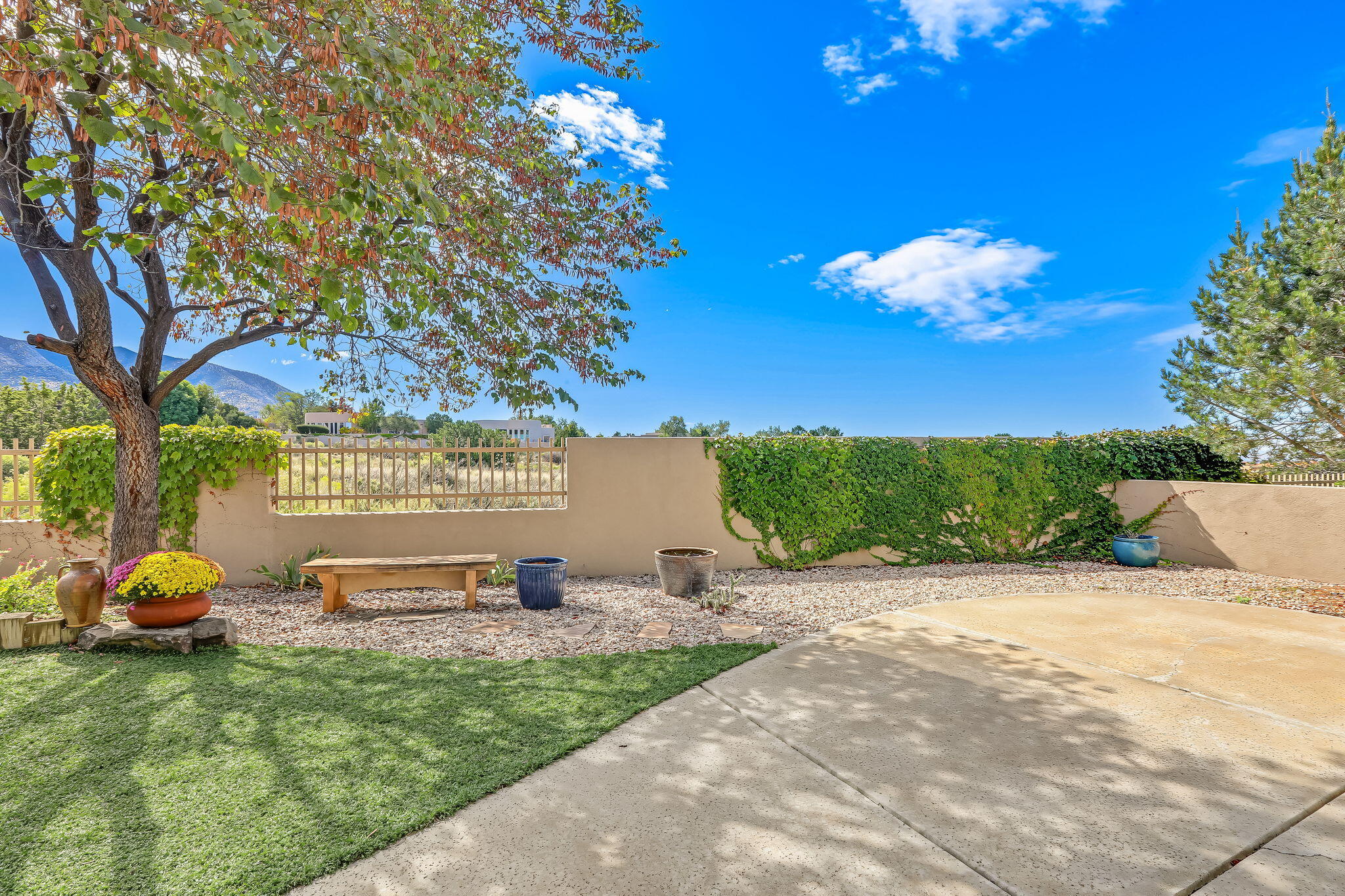 Photo 14 — 12816 Sandia Ridge Place NE