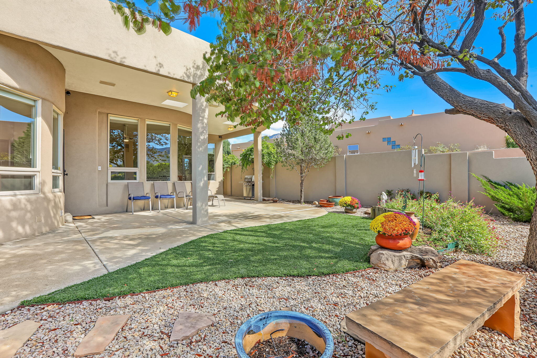 Photo 9 — 12816 Sandia Ridge Place NE
