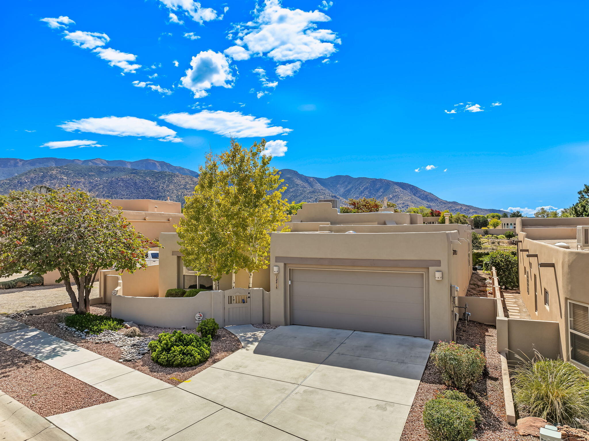 Photo 8 — 12816 Sandia Ridge Place NE