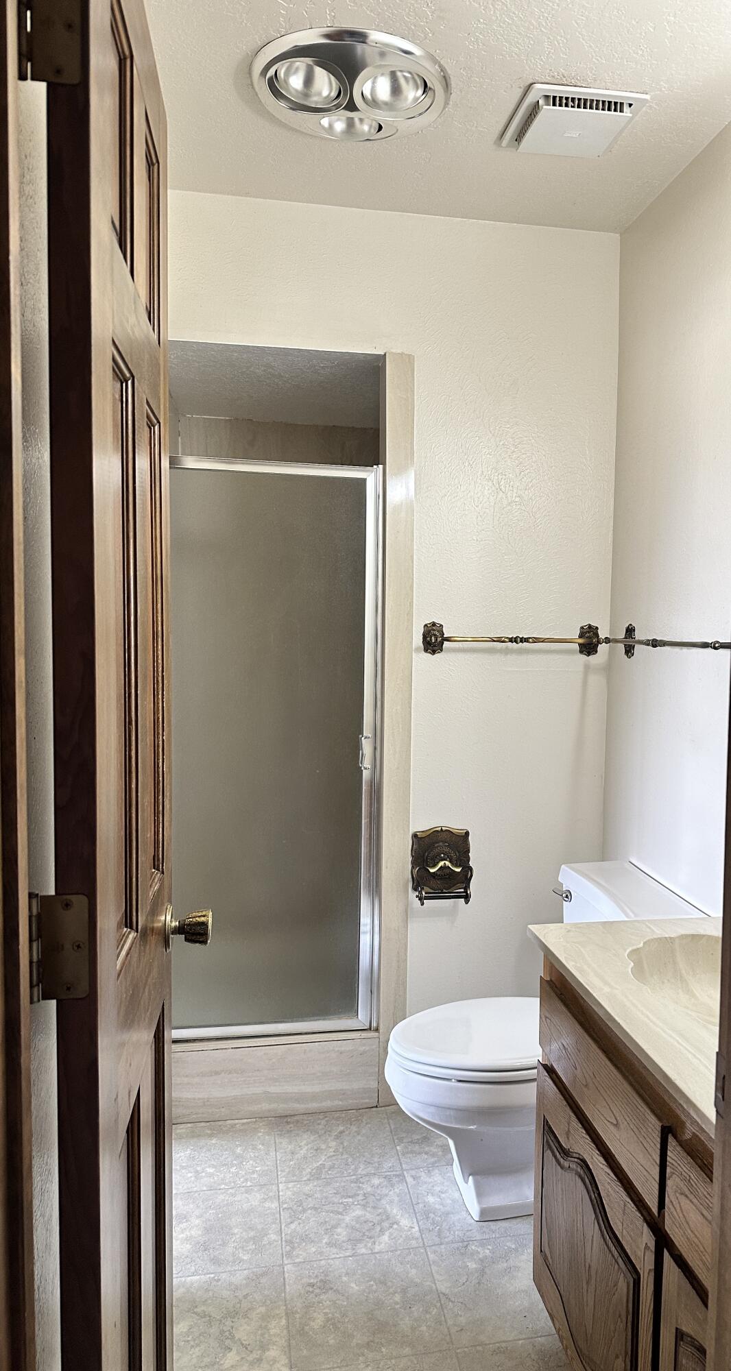 Photo 13 — 1717 Catron Court SE