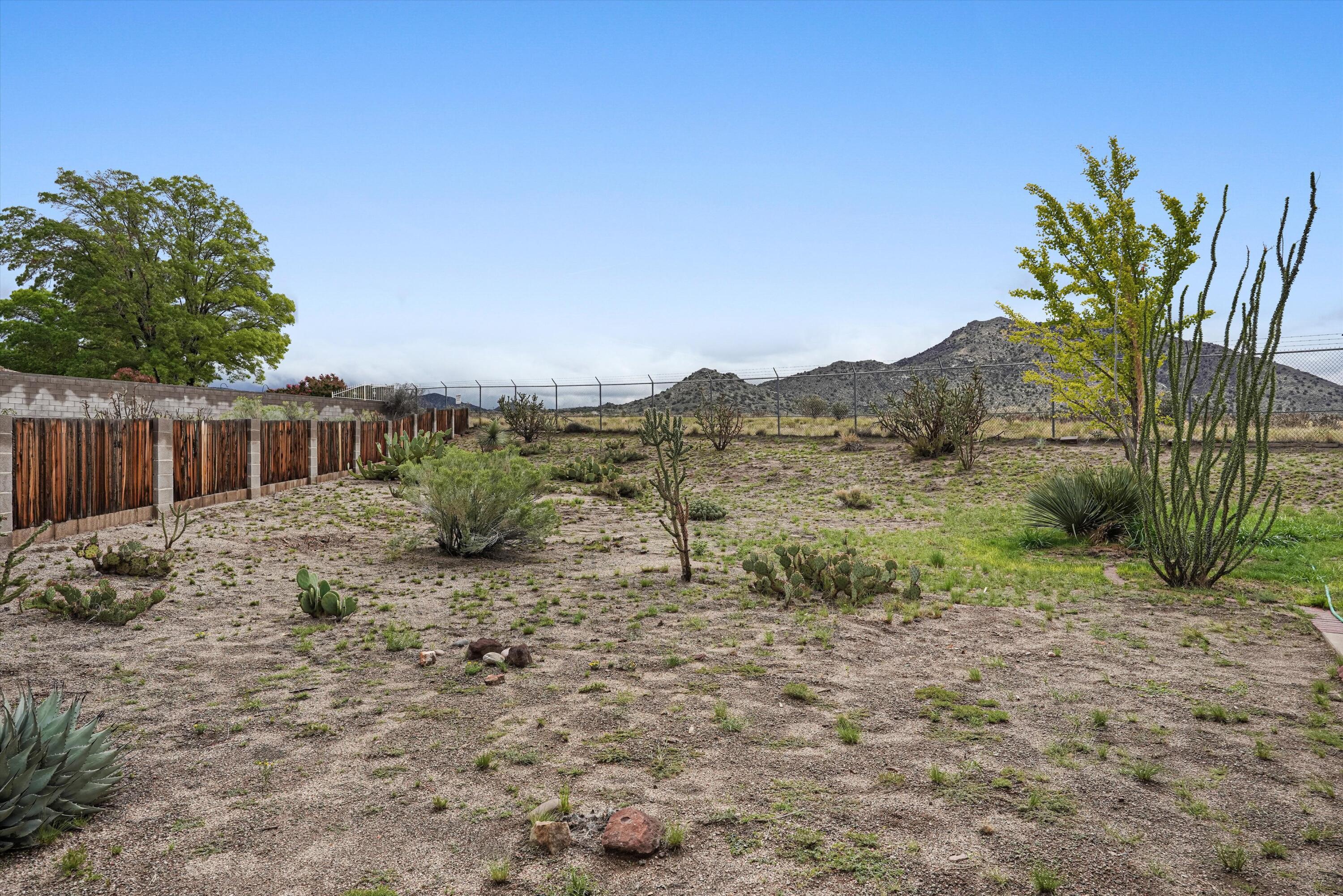 Photo 9 — 1717 Catron Court SE