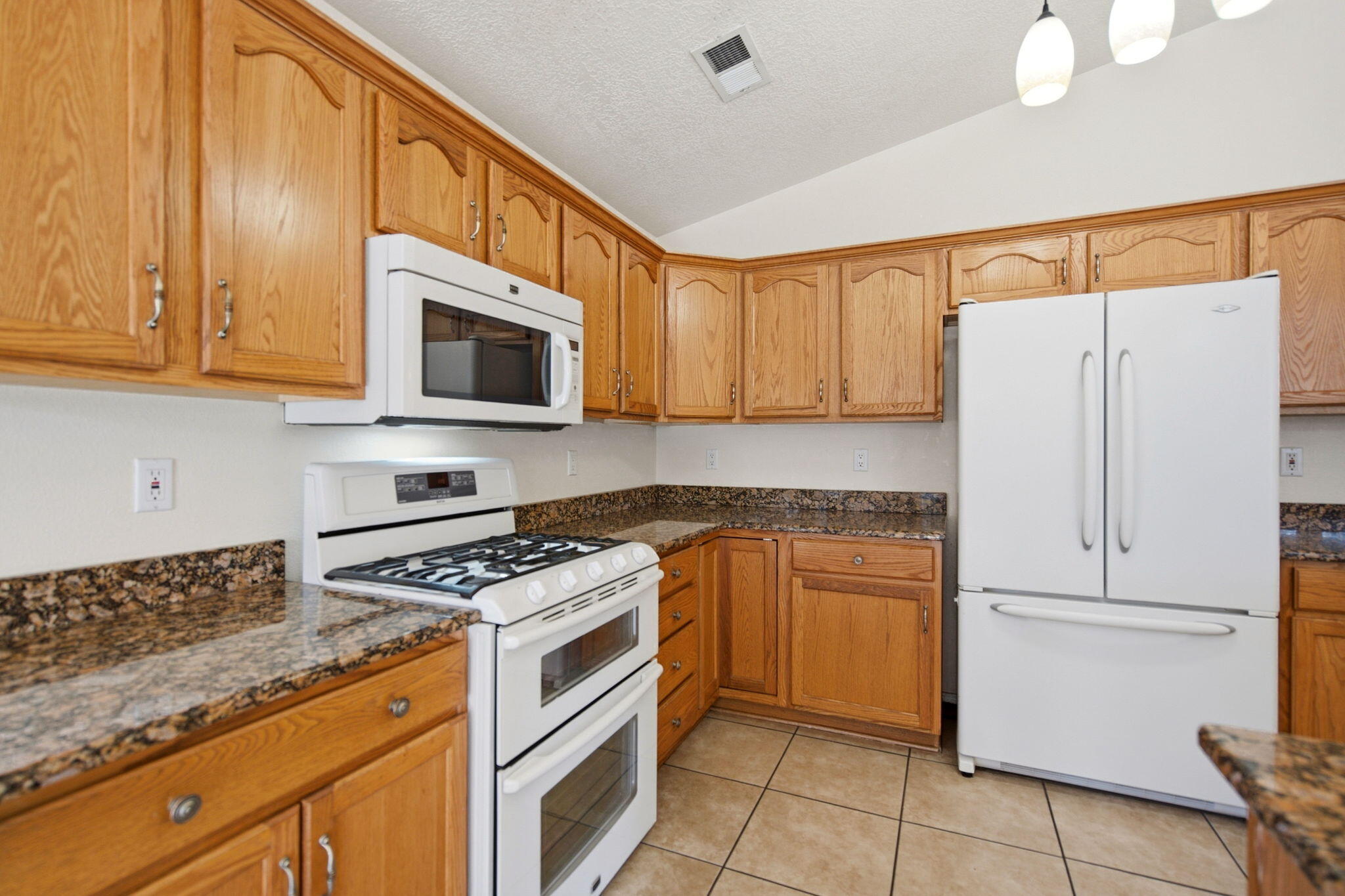 Photo 19 — 10259 Country Meadows Drive NW