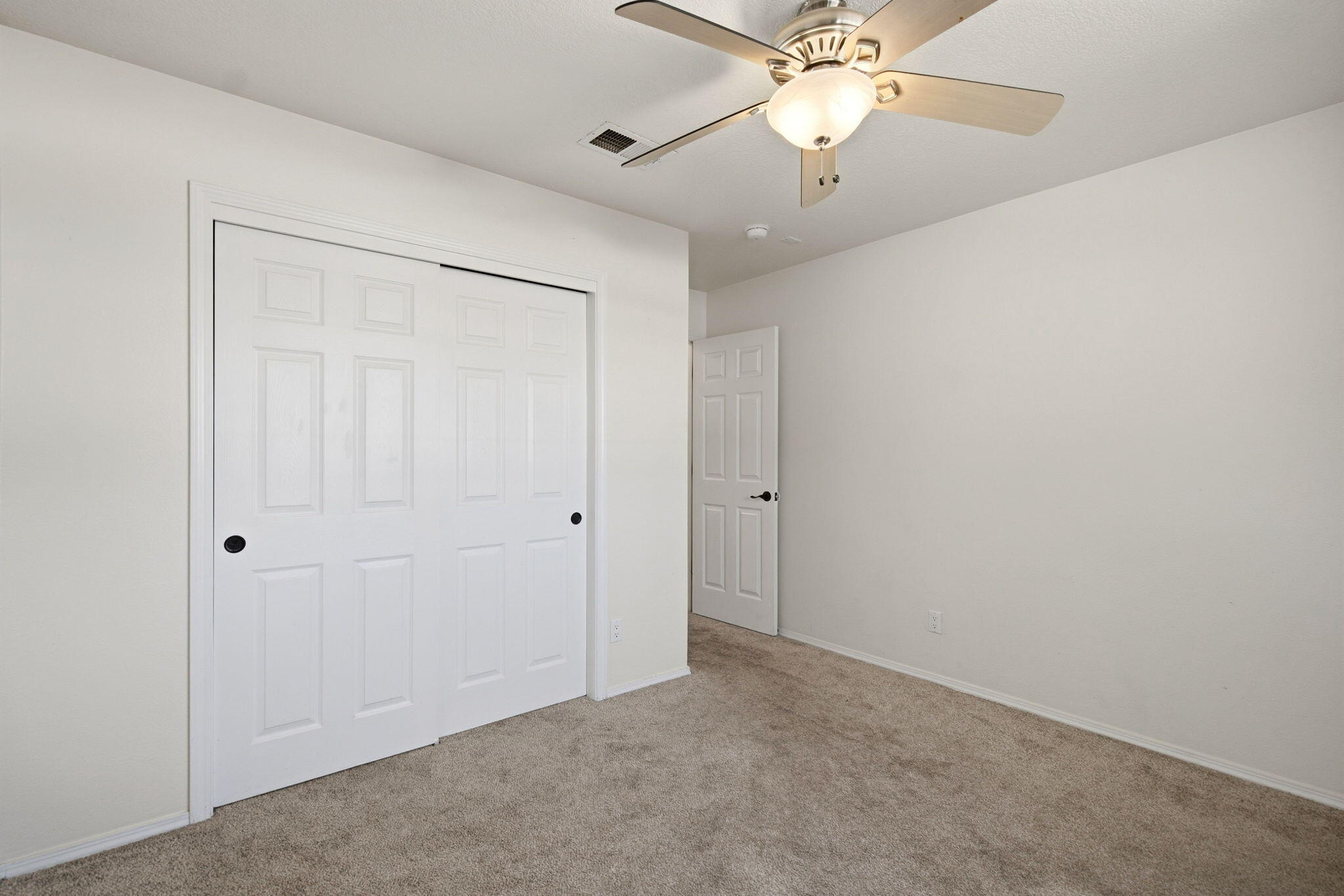 Photo 10 — 10259 Country Meadows Drive NW