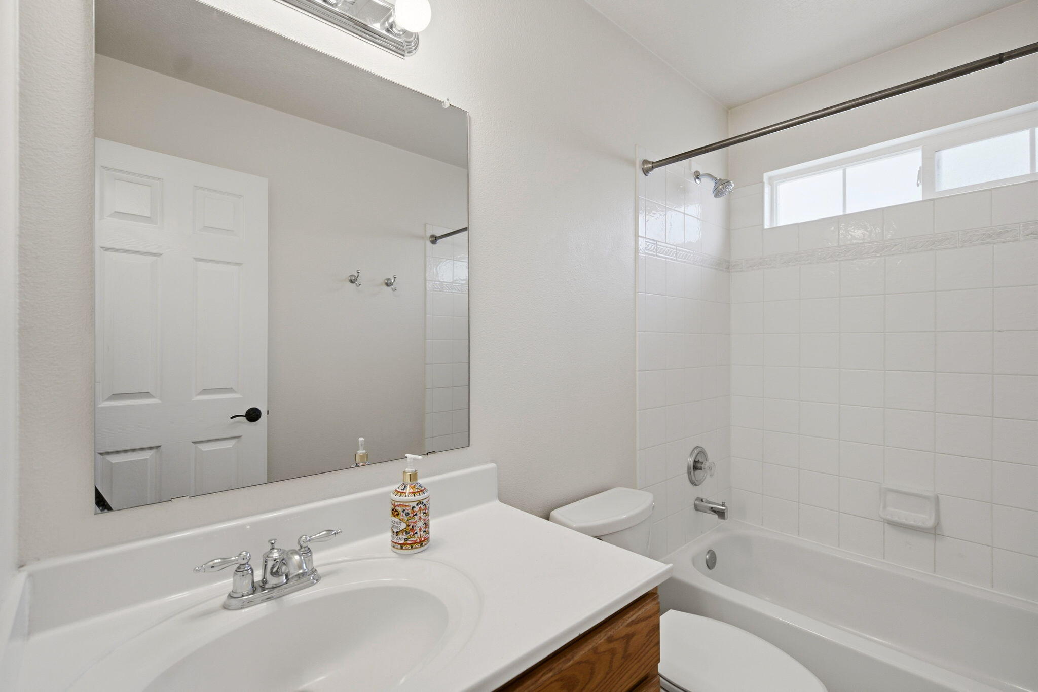 Photo 9 — 10259 Country Meadows Drive NW