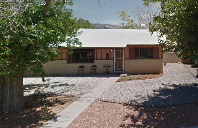 422 Glorieta Street NE, Albuquerque, NM 87123