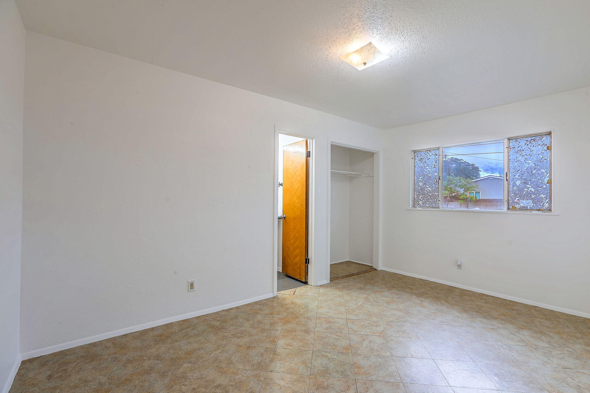 Photo 20 — 422 Glorieta Street NE