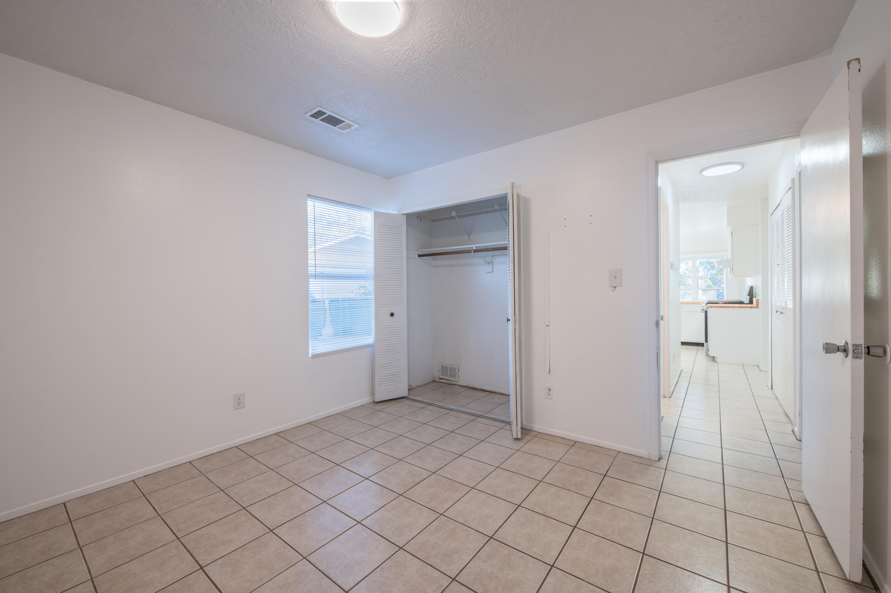 Photo 17 — 1390 Ponderosa Court SE
