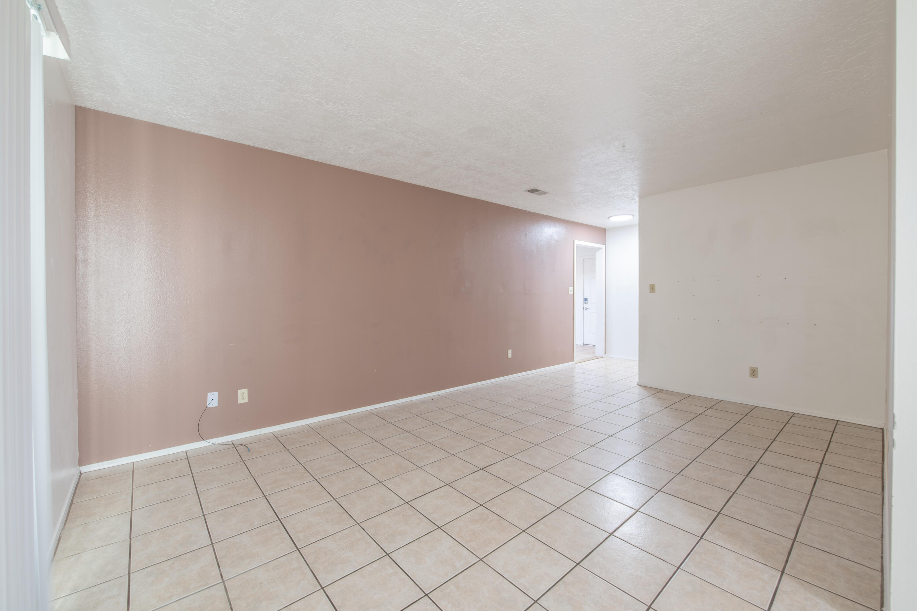 Photo 8 — 1390 Ponderosa Court SE