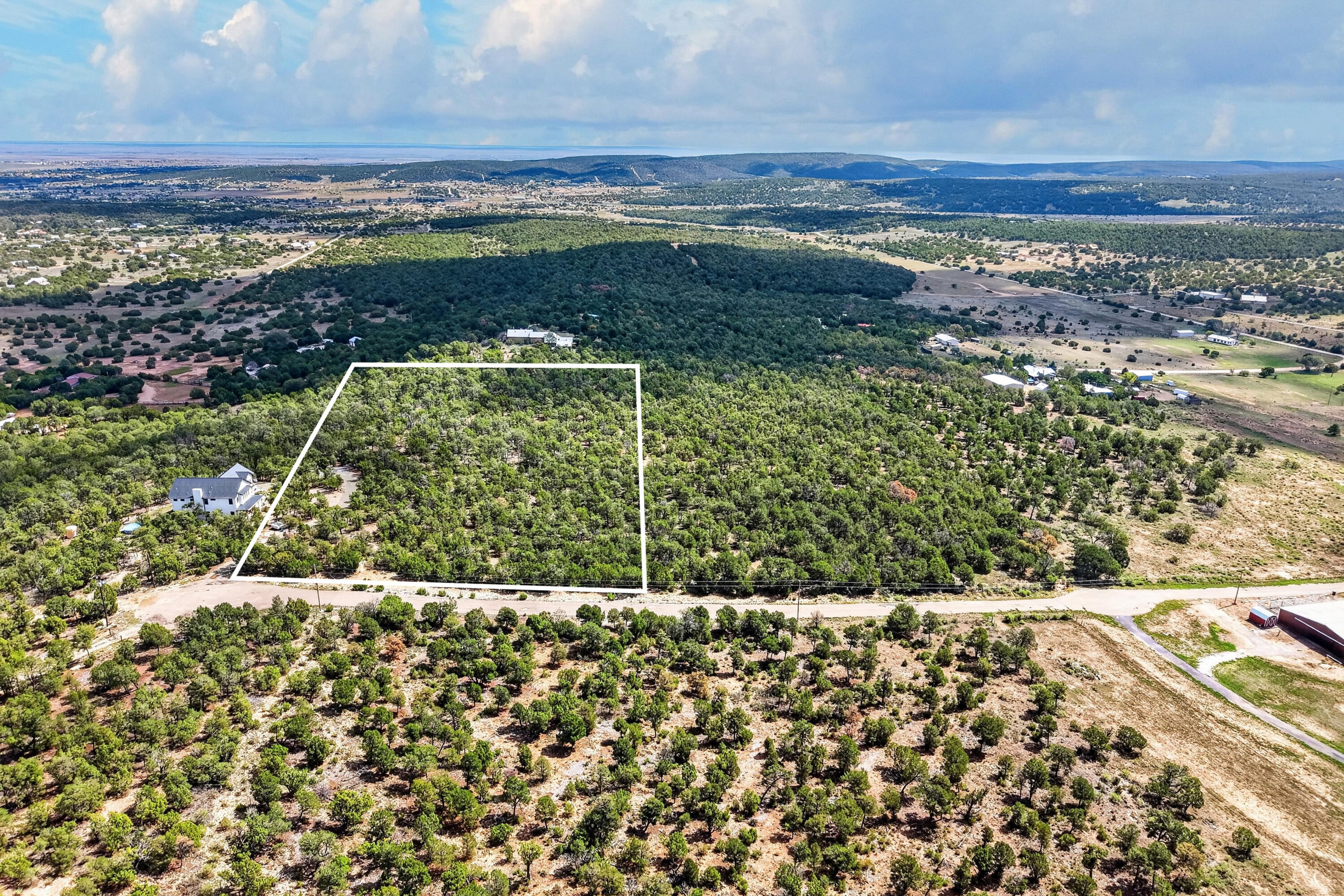 Photo 3 — 40 Alta Vista Road