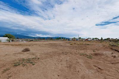 Photo 4 — 166 High Mesa Road